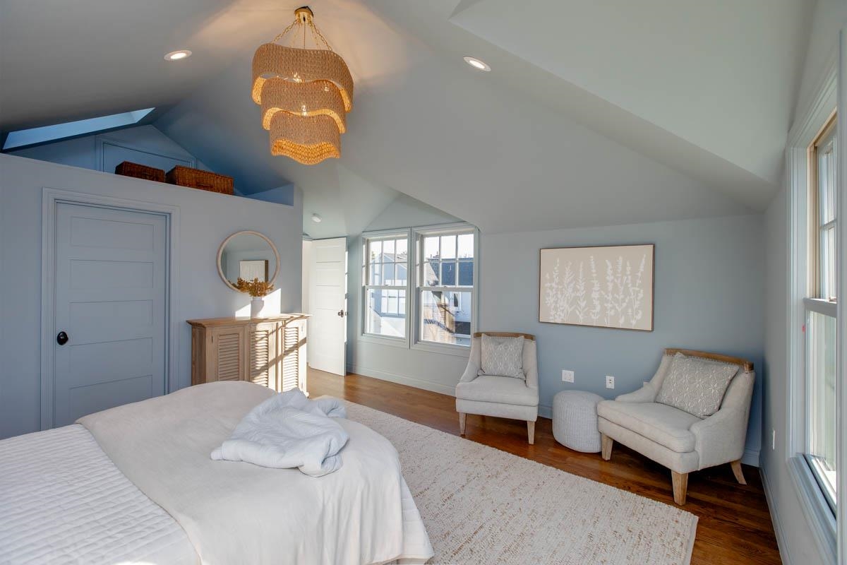 Detail Gallery Image 17 of 60 For 1427 Bay St, Alameda,  CA 94501 - 4 Beds | 3 Baths