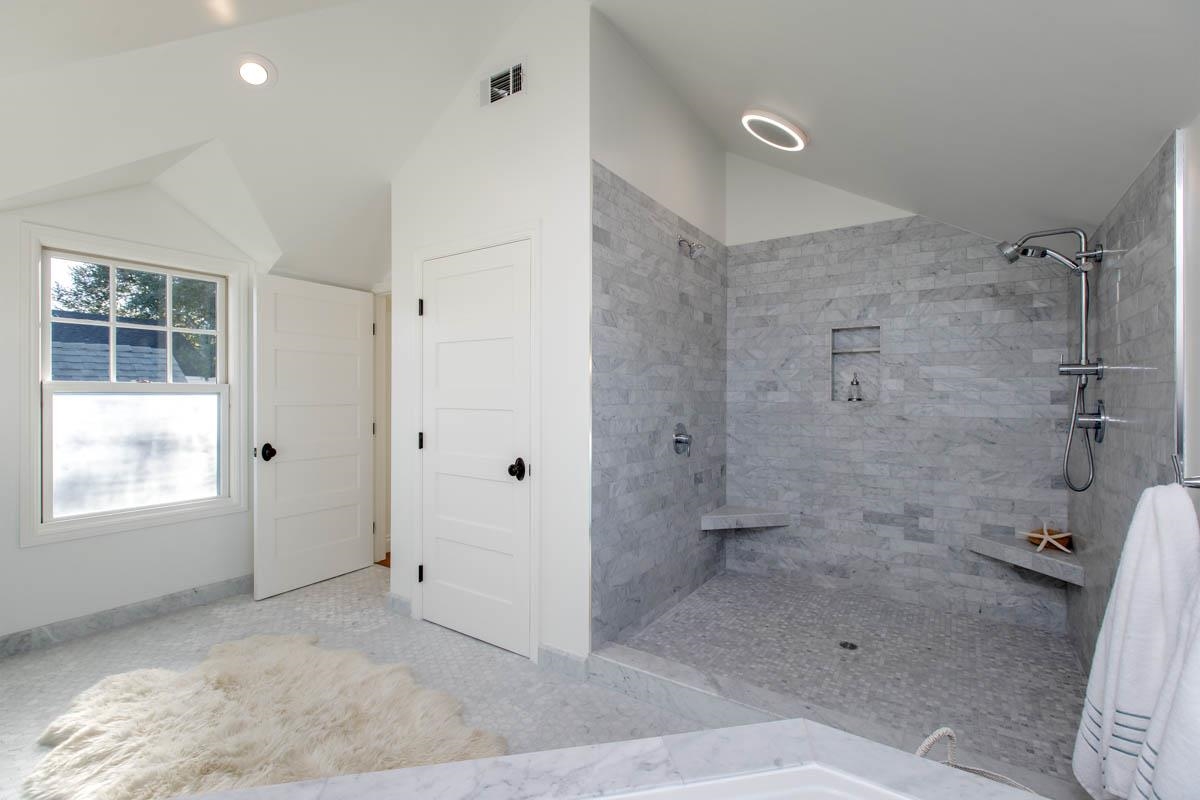 Detail Gallery Image 22 of 60 For 1427 Bay St, Alameda,  CA 94501 - 4 Beds | 3 Baths