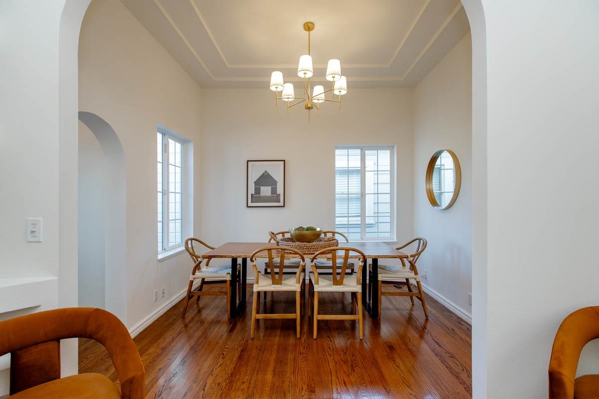 Detail Gallery Image 7 of 60 For 1427 Bay St, Alameda,  CA 94501 - 4 Beds | 3 Baths