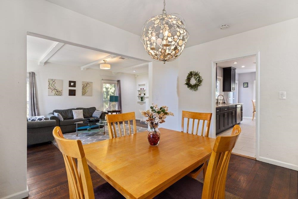 Detail Gallery Image 19 of 47 For 9600 Golf Links, Oakland,  CA 94605 - 2 Beds | 1 Baths