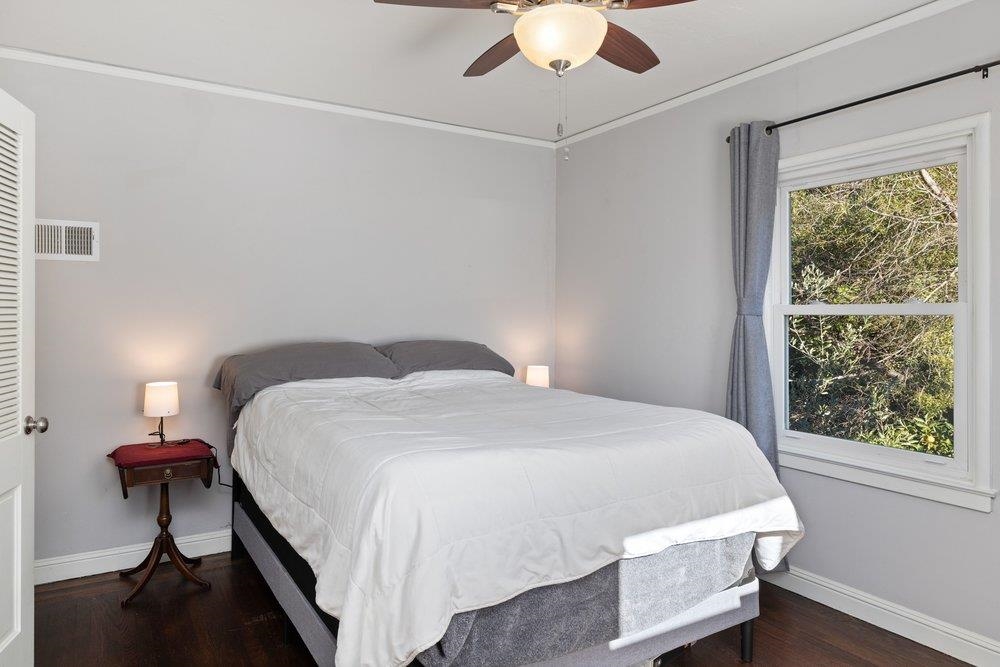 Detail Gallery Image 23 of 47 For 9600 Golf Links, Oakland,  CA 94605 - 2 Beds | 1 Baths