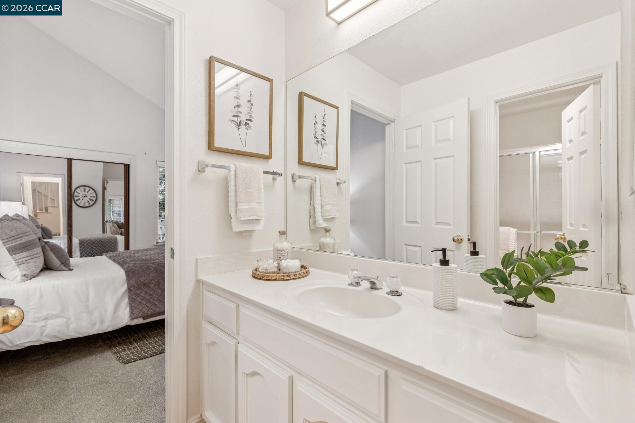 Detail Gallery Image 21 of 48 For 53 Paso Nogal Ct, Pleasant Hill,  CA 94553 - 4 Beds | 3 Baths