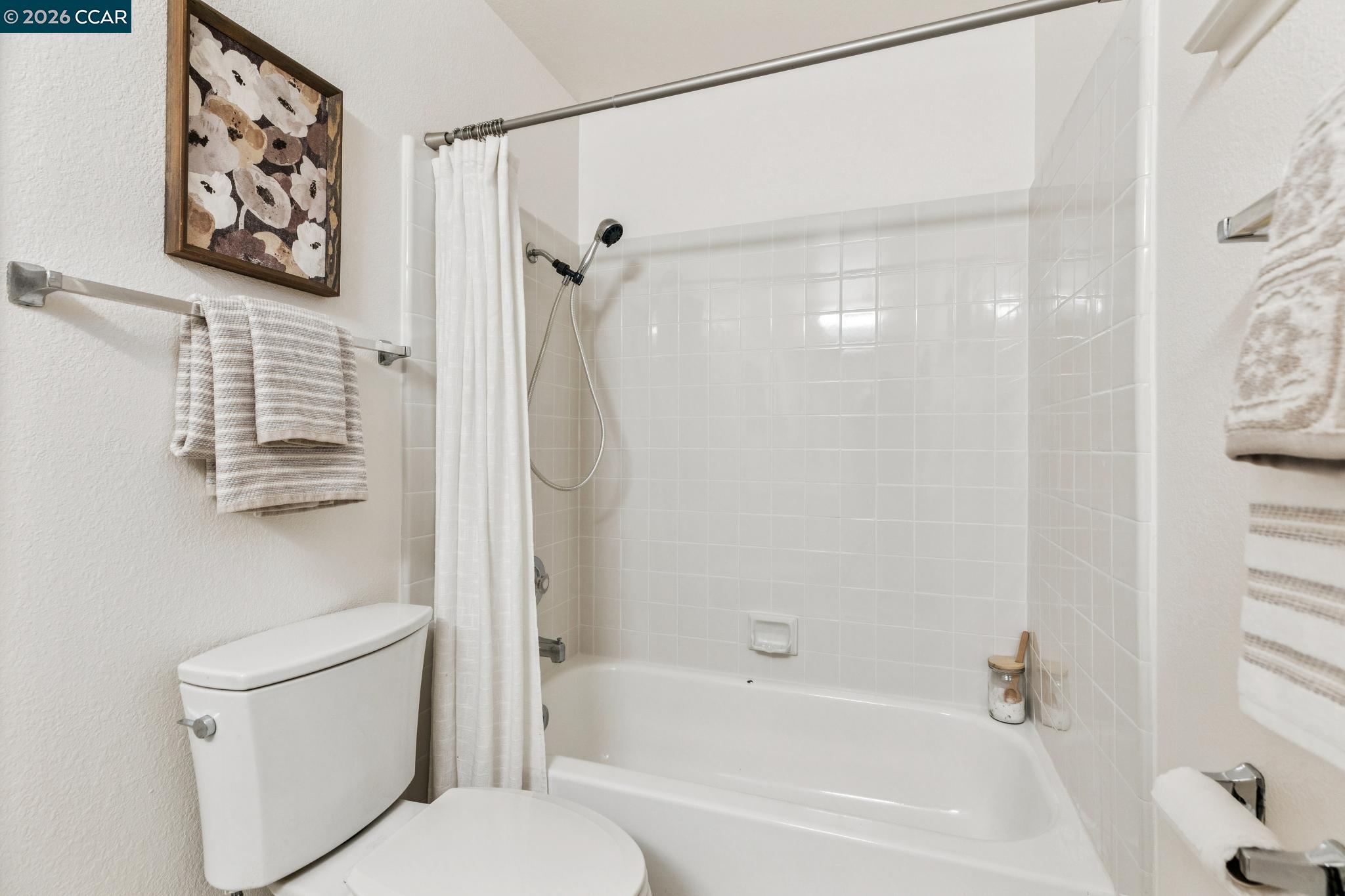 Detail Gallery Image 35 of 48 For 53 Paso Nogal Ct, Pleasant Hill,  CA 94553 - 4 Beds | 3 Baths