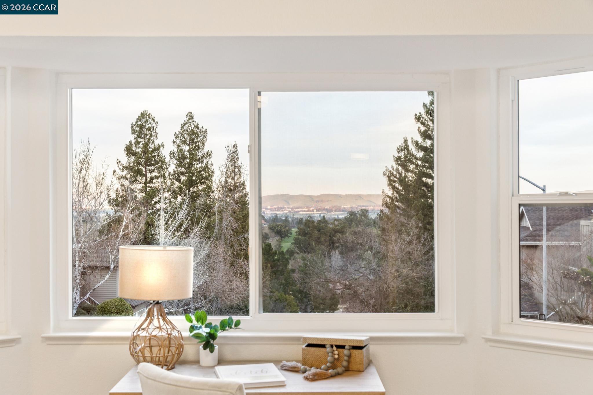 Detail Gallery Image 37 of 48 For 53 Paso Nogal Ct, Pleasant Hill,  CA 94553 - 4 Beds | 3 Baths