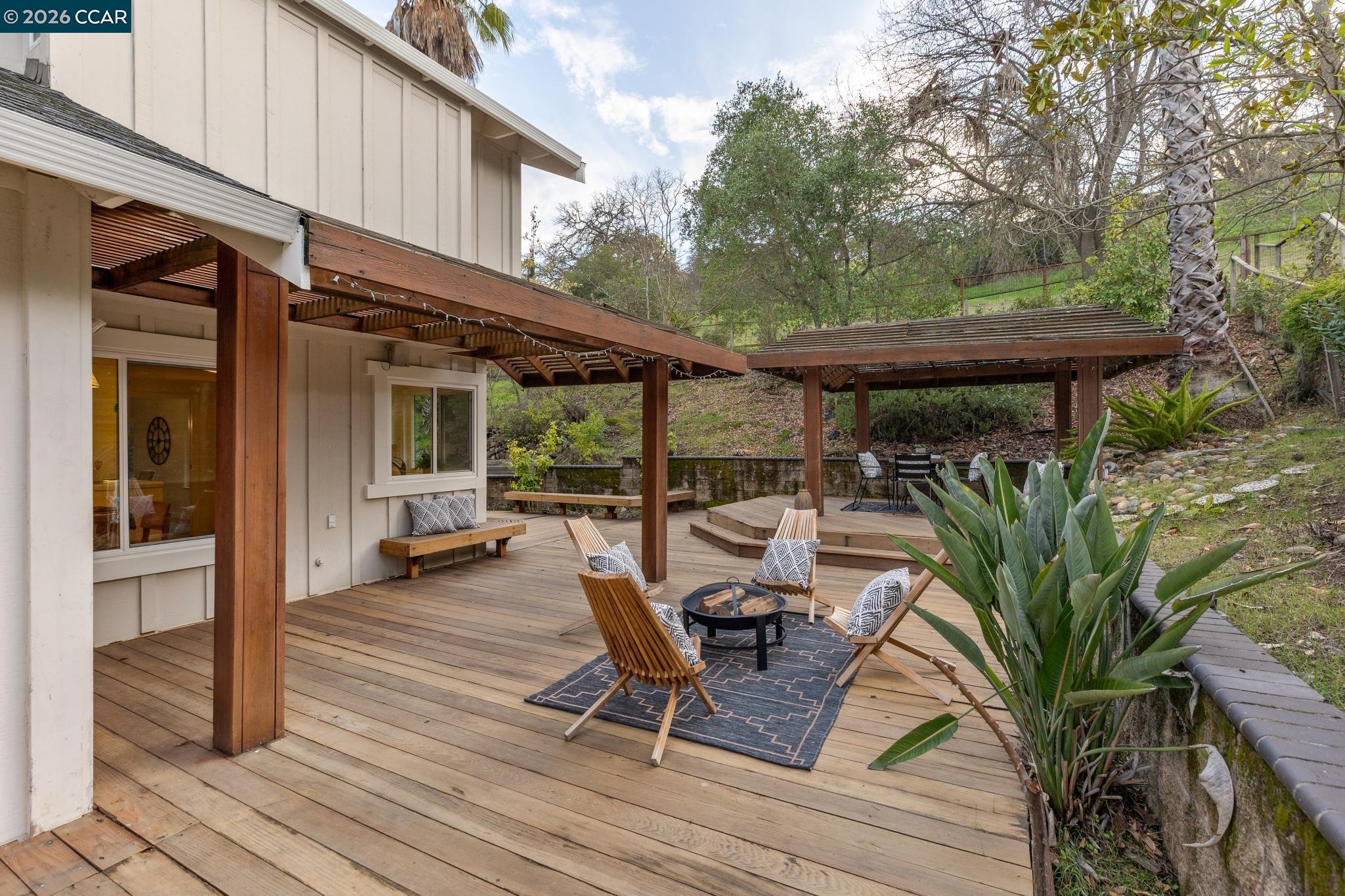 Detail Gallery Image 40 of 48 For 53 Paso Nogal Ct, Pleasant Hill,  CA 94553 - 4 Beds | 3 Baths