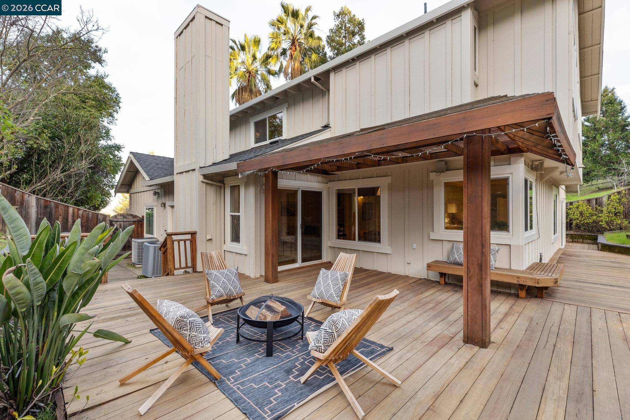 Detail Gallery Image 42 of 48 For 53 Paso Nogal Ct, Pleasant Hill,  CA 94553 - 4 Beds | 3 Baths