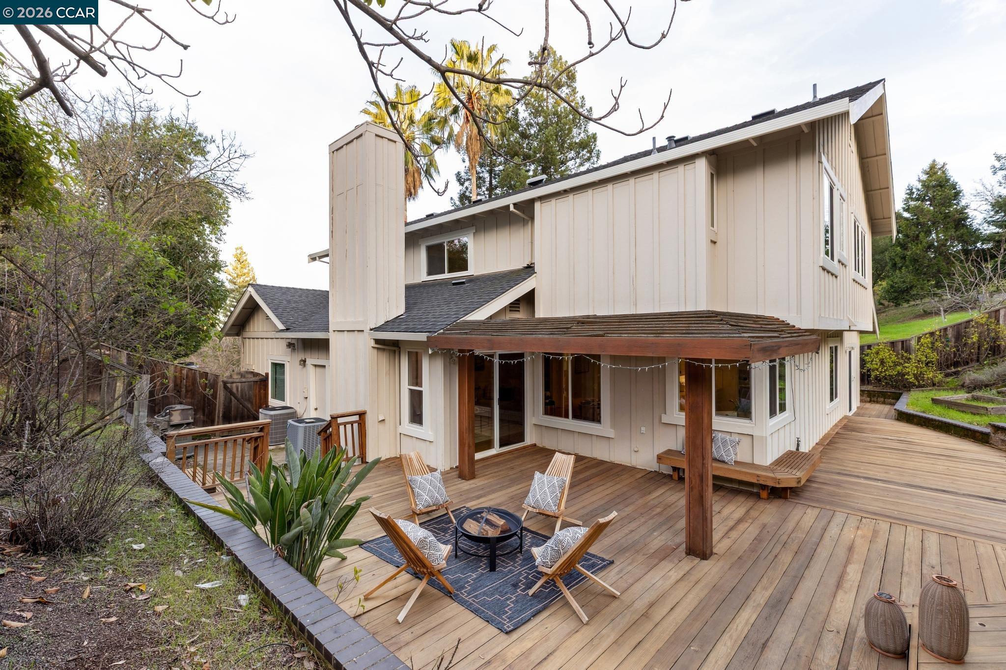 Detail Gallery Image 46 of 48 For 53 Paso Nogal Ct, Pleasant Hill,  CA 94553 - 4 Beds | 3 Baths