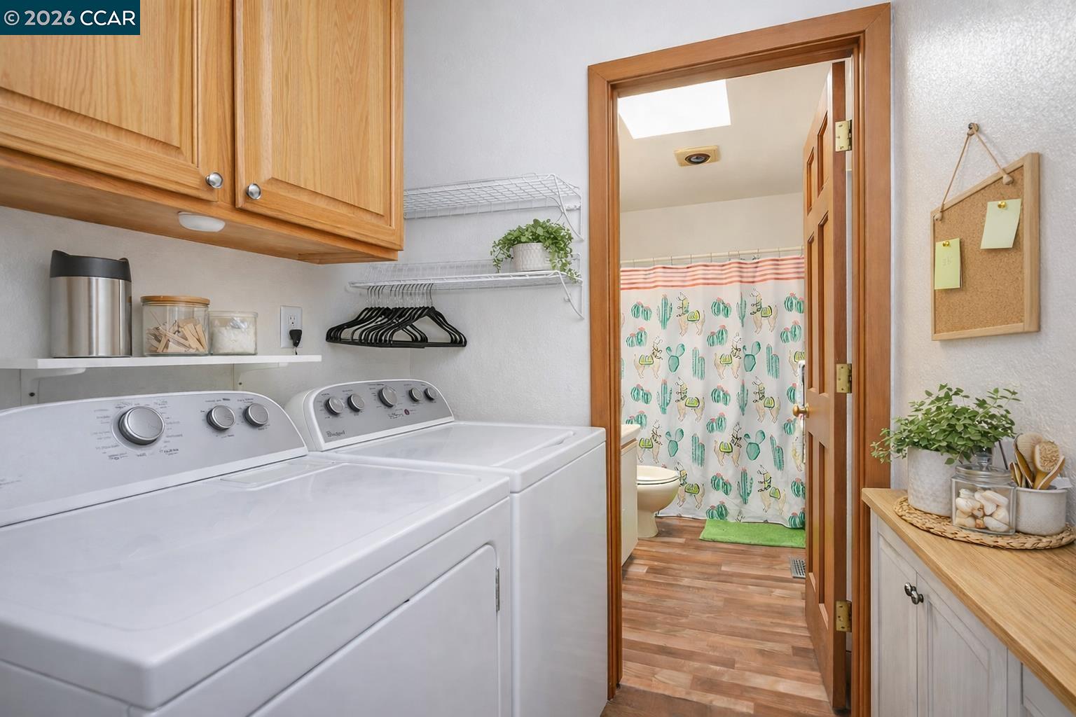 Detail Gallery Image 9 of 22 For 130 Creekside Ct, El Sobrante,  CA 94803 - 2 Beds | 2 Baths