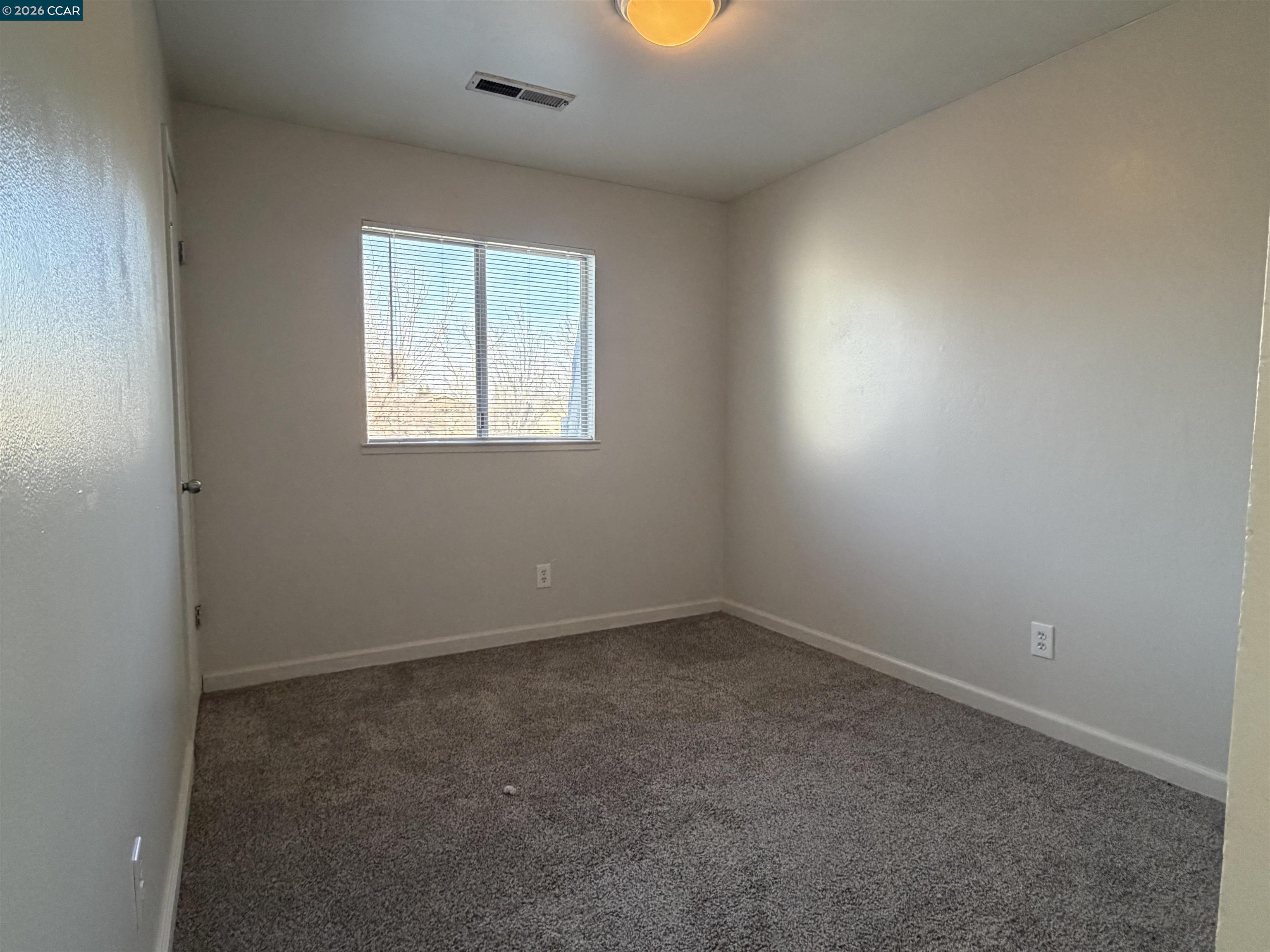 Detail Gallery Image 10 of 23 For 1648 W North Bear Creek Dr, Merced,  CA 95348 - 2 Beds | 1/1 Baths