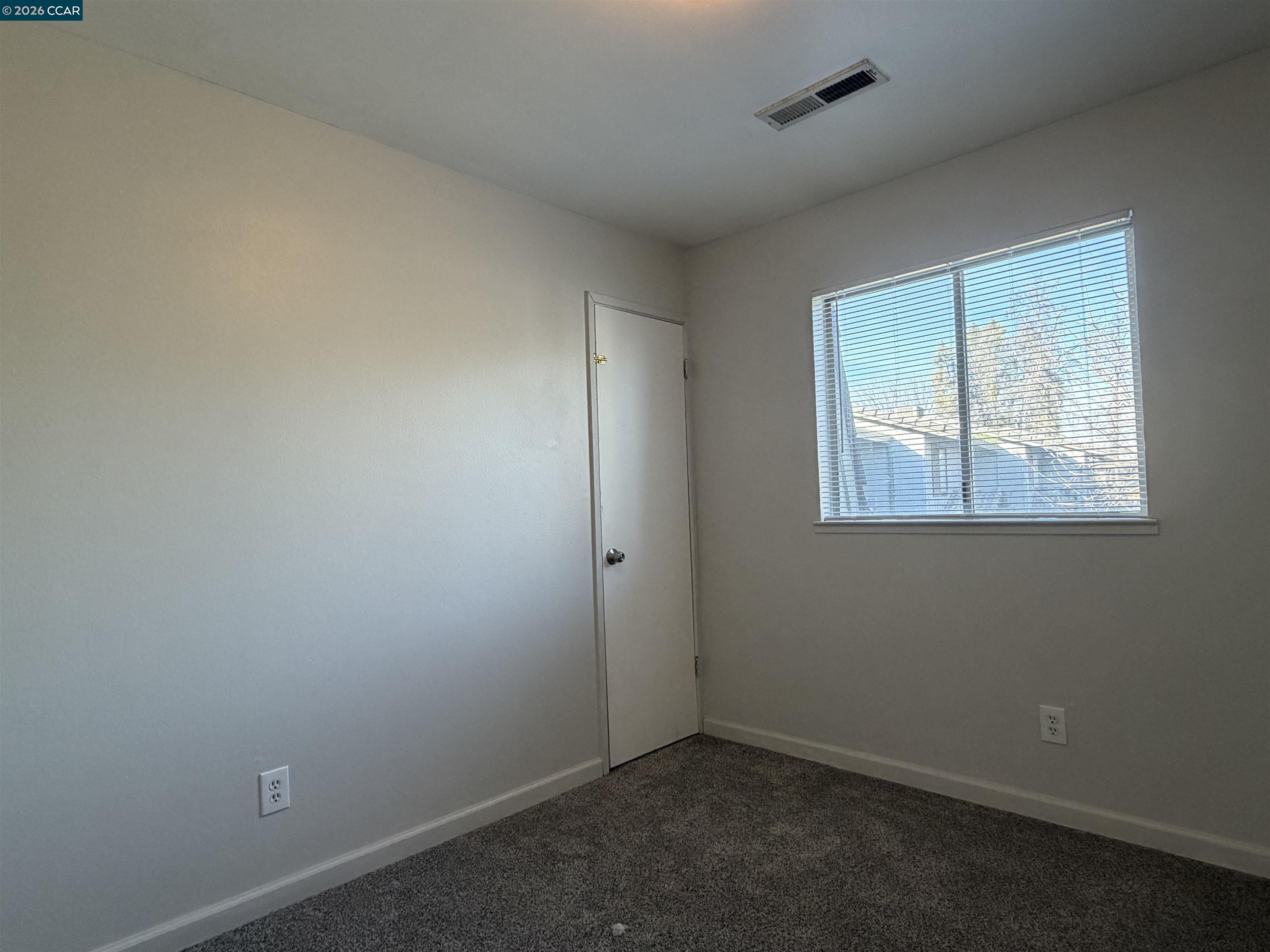 Detail Gallery Image 12 of 23 For 1648 W North Bear Creek Dr, Merced,  CA 95348 - 2 Beds | 1/1 Baths