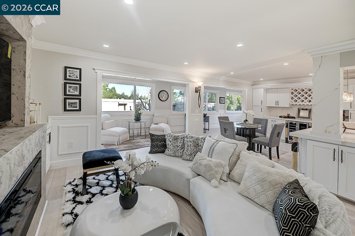 Photo #9: 41121370 Listing: Photo #9