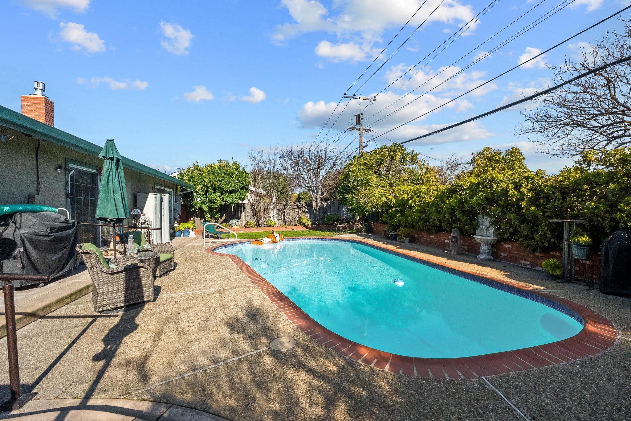 Detail Gallery Image 23 of 39 For 8847 Davona Dr, Dublin,  CA 94568 - 4 Beds | 2 Baths