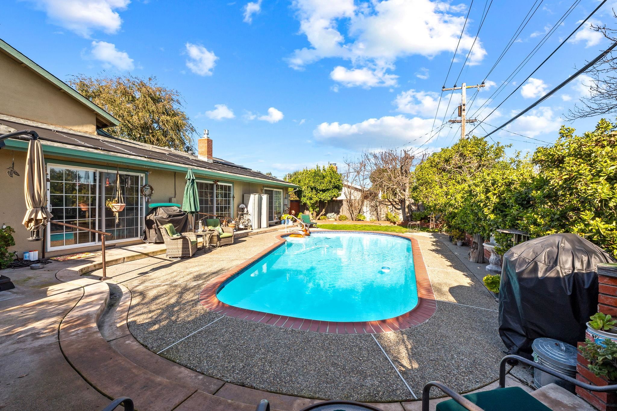 Detail Gallery Image 26 of 39 For 8847 Davona Dr, Dublin,  CA 94568 - 4 Beds | 2 Baths