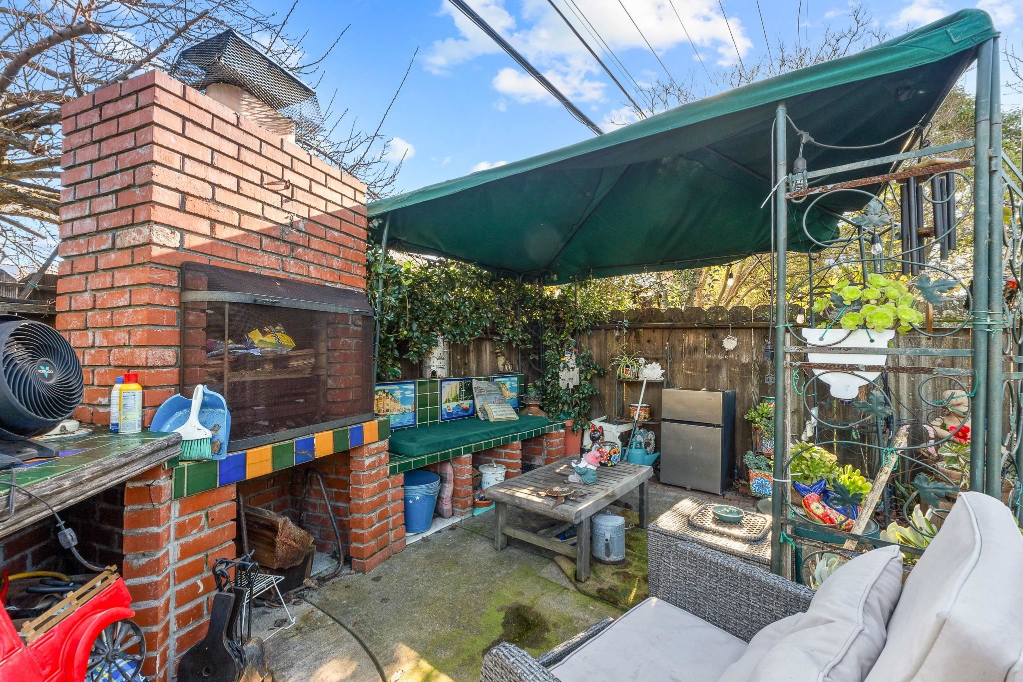 Detail Gallery Image 30 of 39 For 8847 Davona Dr, Dublin,  CA 94568 - 4 Beds | 2 Baths