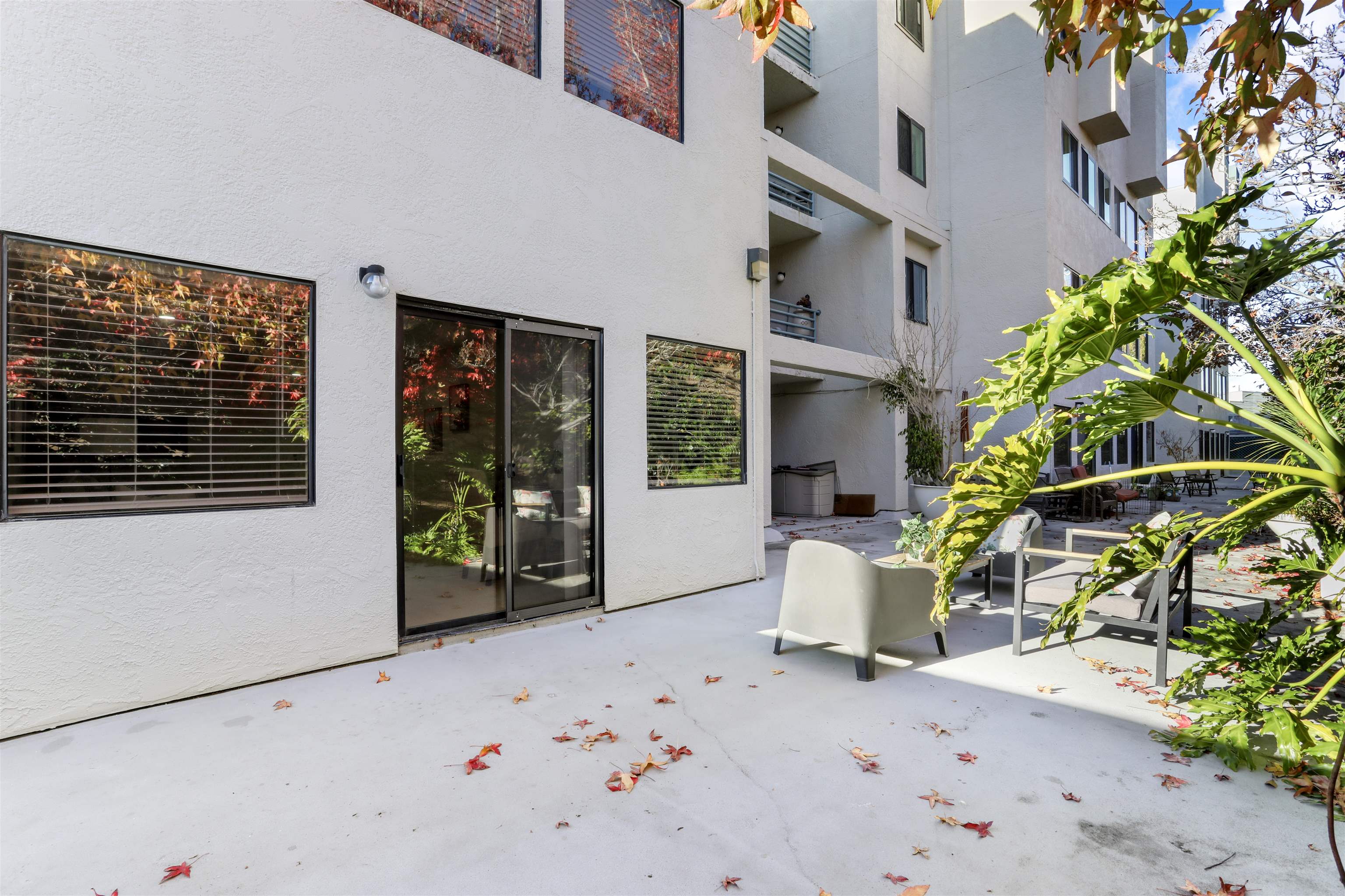 Detail Gallery Image 24 of 33 For 320 Peninsula Ave #107,  San Mateo,  CA 94401 - 2 Beds | 2 Baths