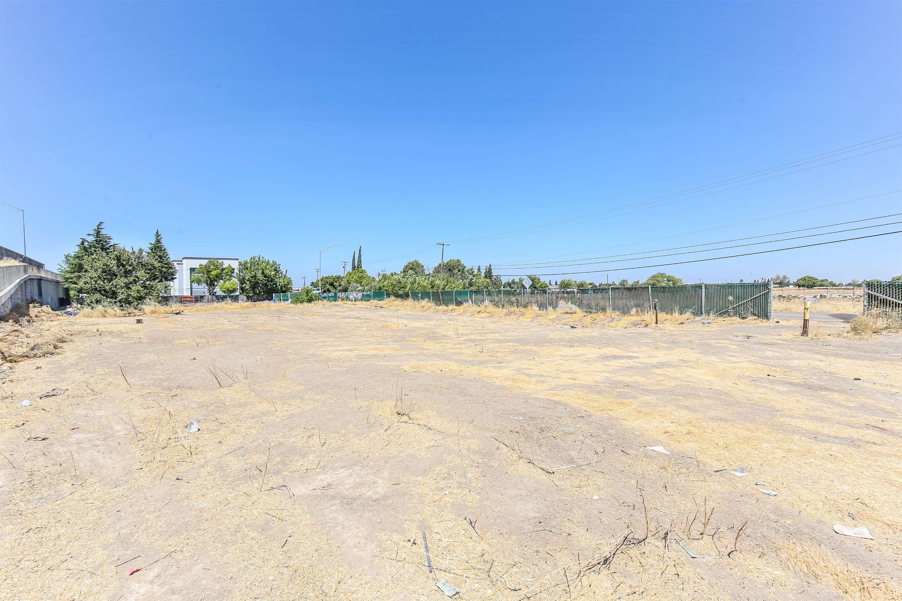 Detail Gallery Image 14 of 28 For 5133 S St Rt 99 W Frontage Rd, Stockton,  CA 95212 - – Beds | – Baths