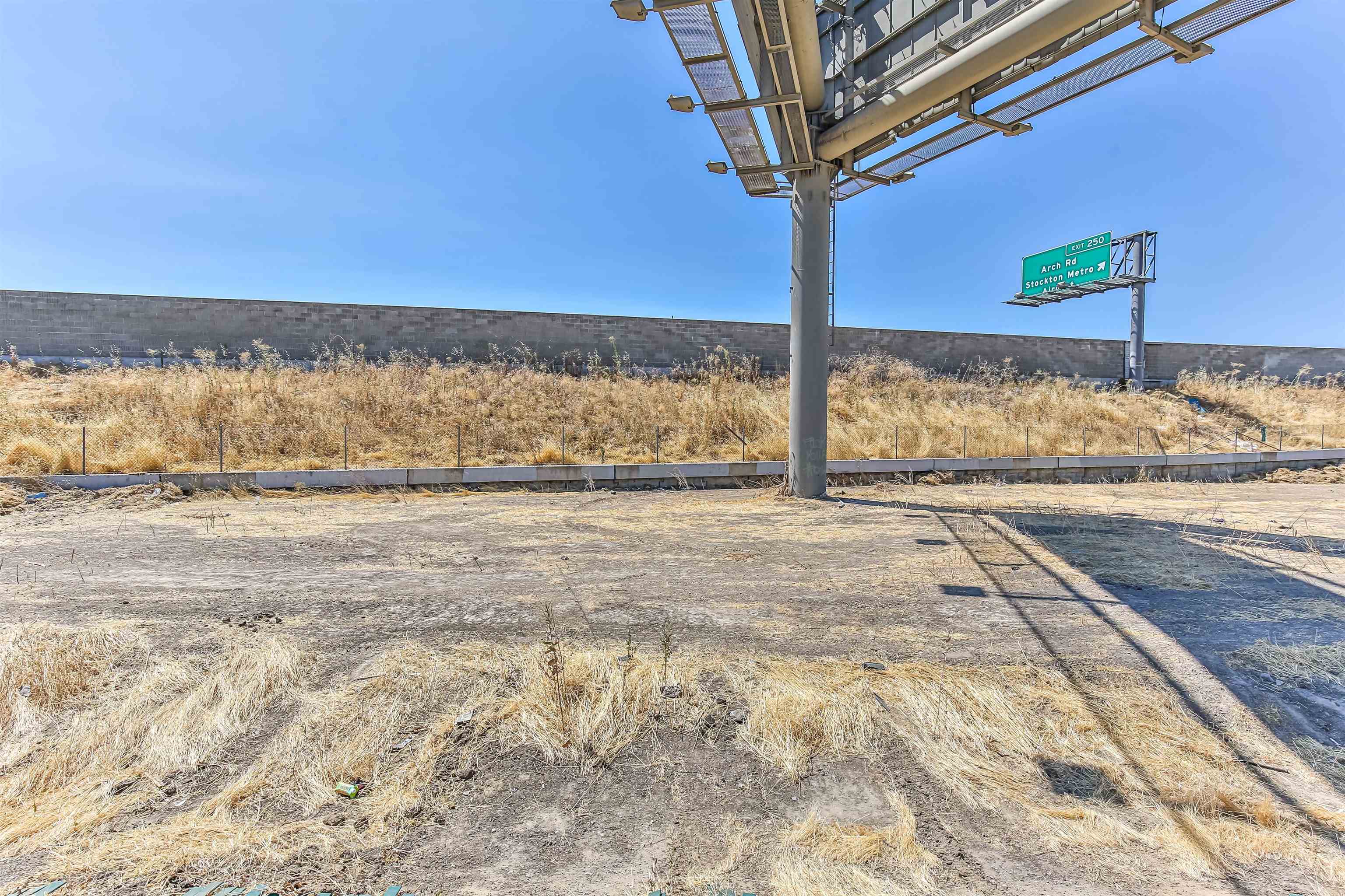 Detail Gallery Image 23 of 28 For 5133 S St Rt 99 W Frontage Rd, Stockton,  CA 95212 - – Beds | – Baths