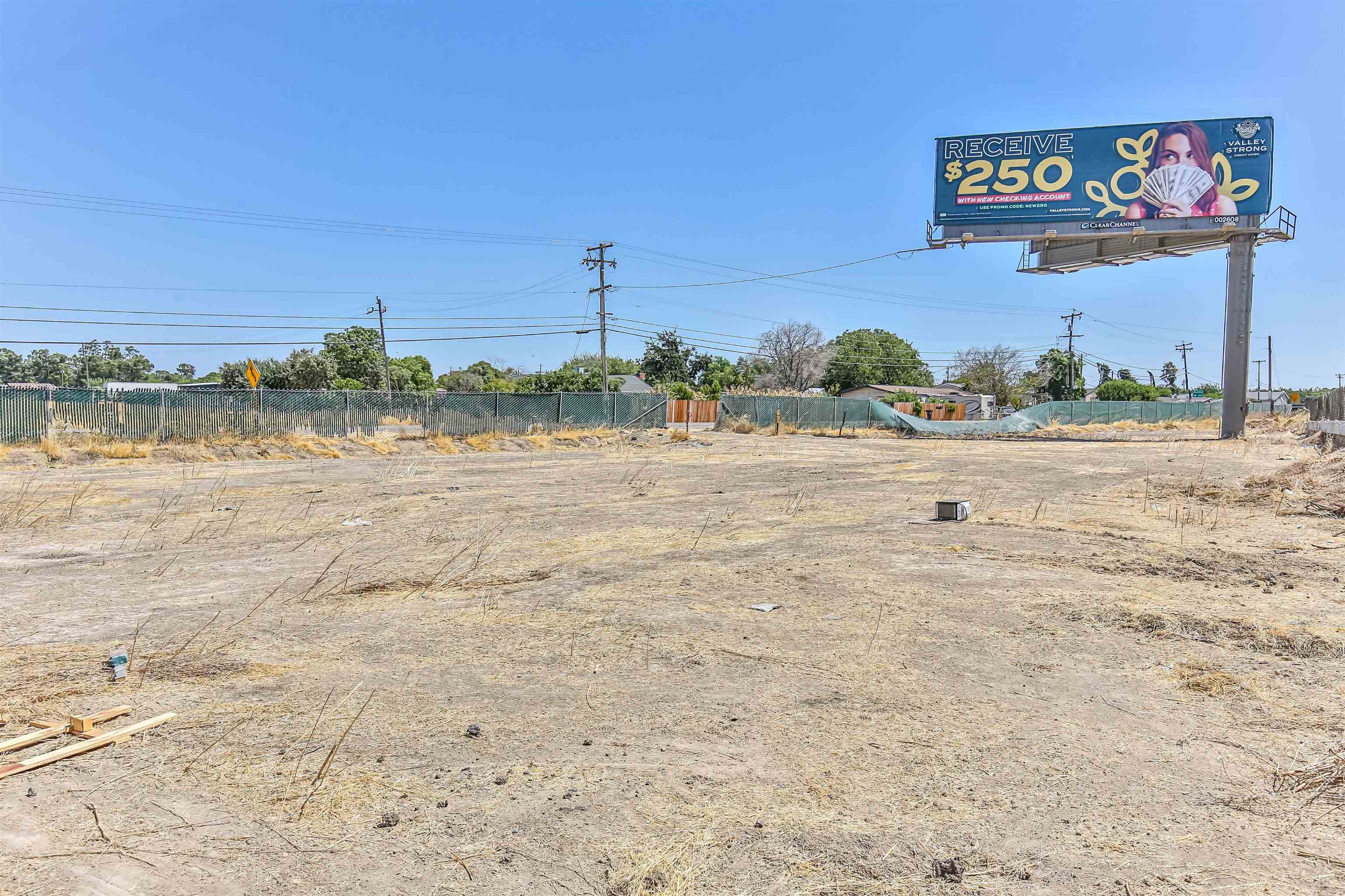 Detail Gallery Image 9 of 28 For 5133 S St Rt 99 W Frontage Rd, Stockton,  CA 95212 - – Beds | – Baths