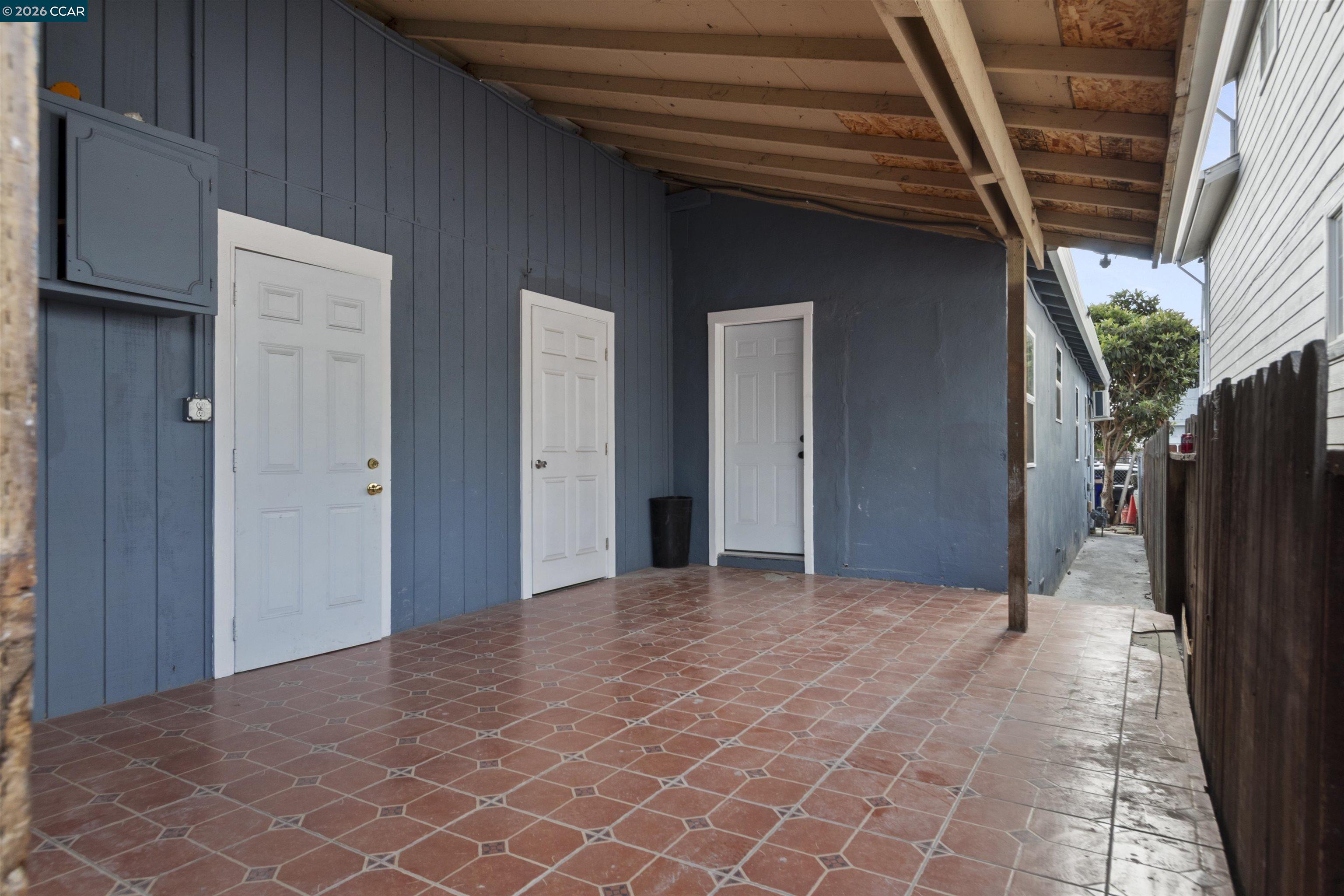 Detail Gallery Image 18 of 19 For 1318 Battery St, Richmond,  CA 94801 - 3 Beds | 1 Baths