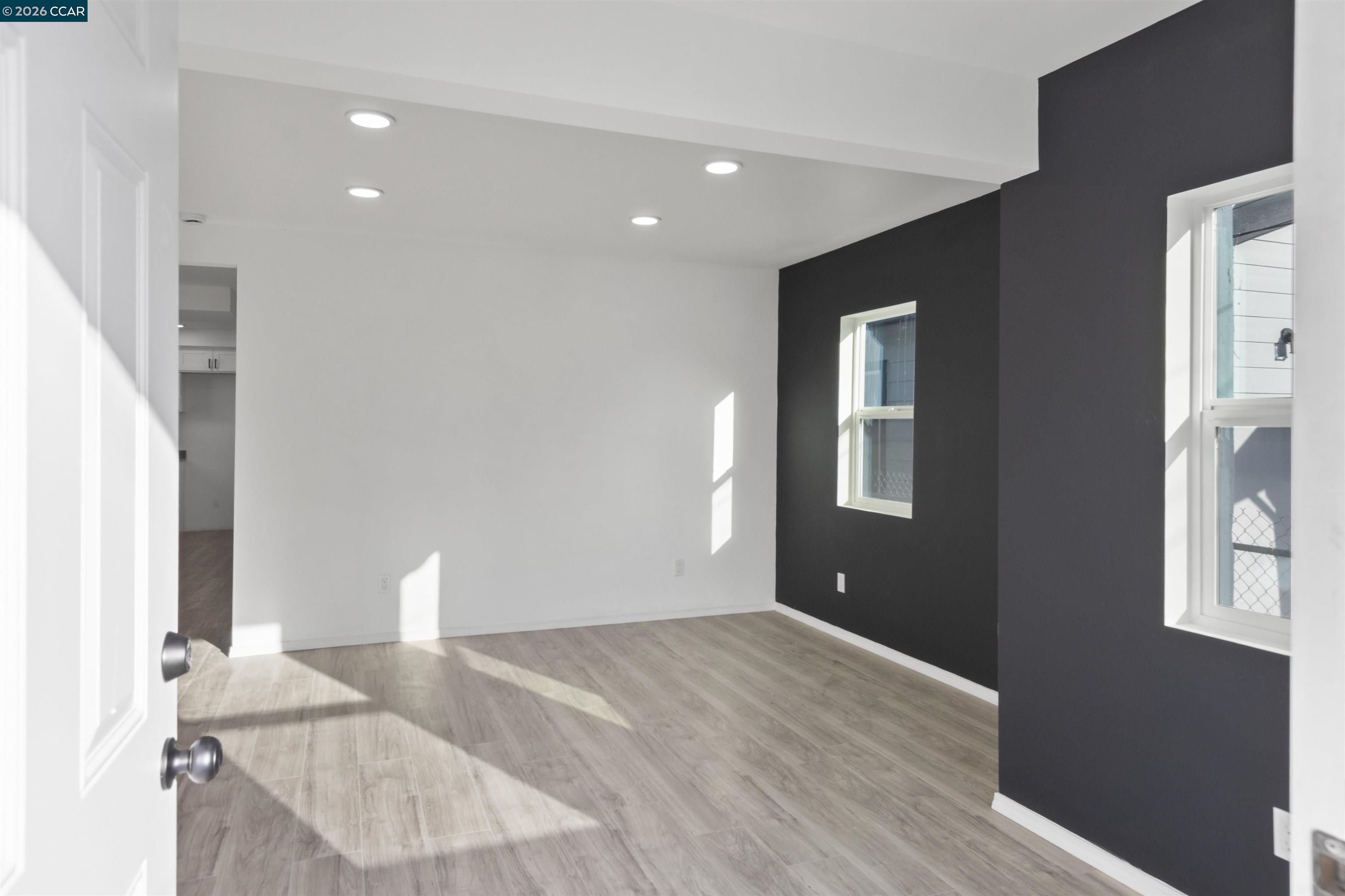 Detail Gallery Image 19 of 19 For 1318 Battery St, Richmond,  CA 94801 - 3 Beds | 1 Baths