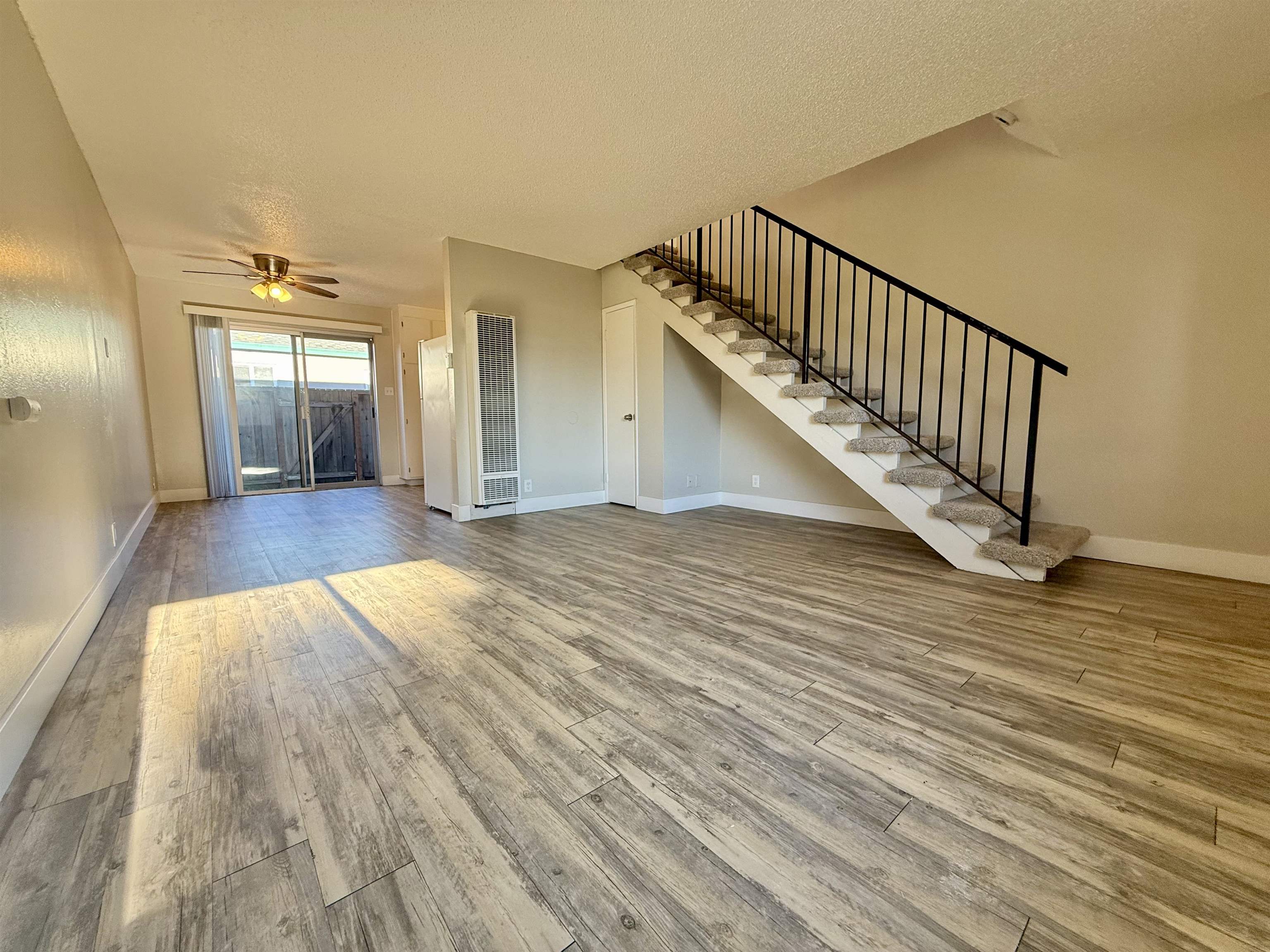 Detail Gallery Image 23 of 45 For 21371 Garden Ave, Hayward,  CA 94541 - – Beds | – Baths