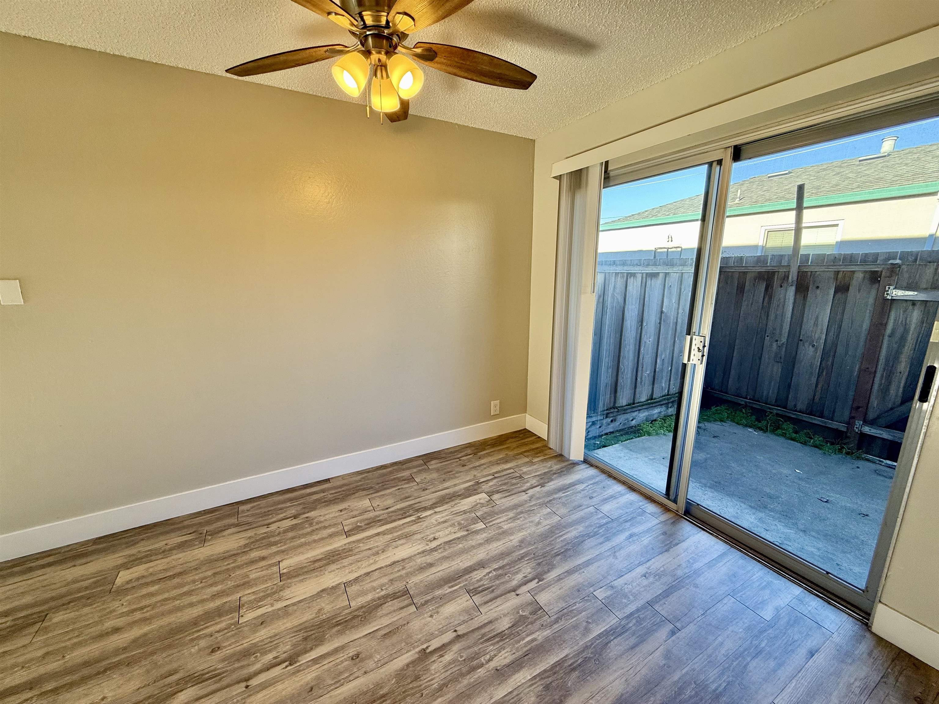 Detail Gallery Image 29 of 45 For 21371 Garden Ave, Hayward,  CA 94541 - – Beds | – Baths