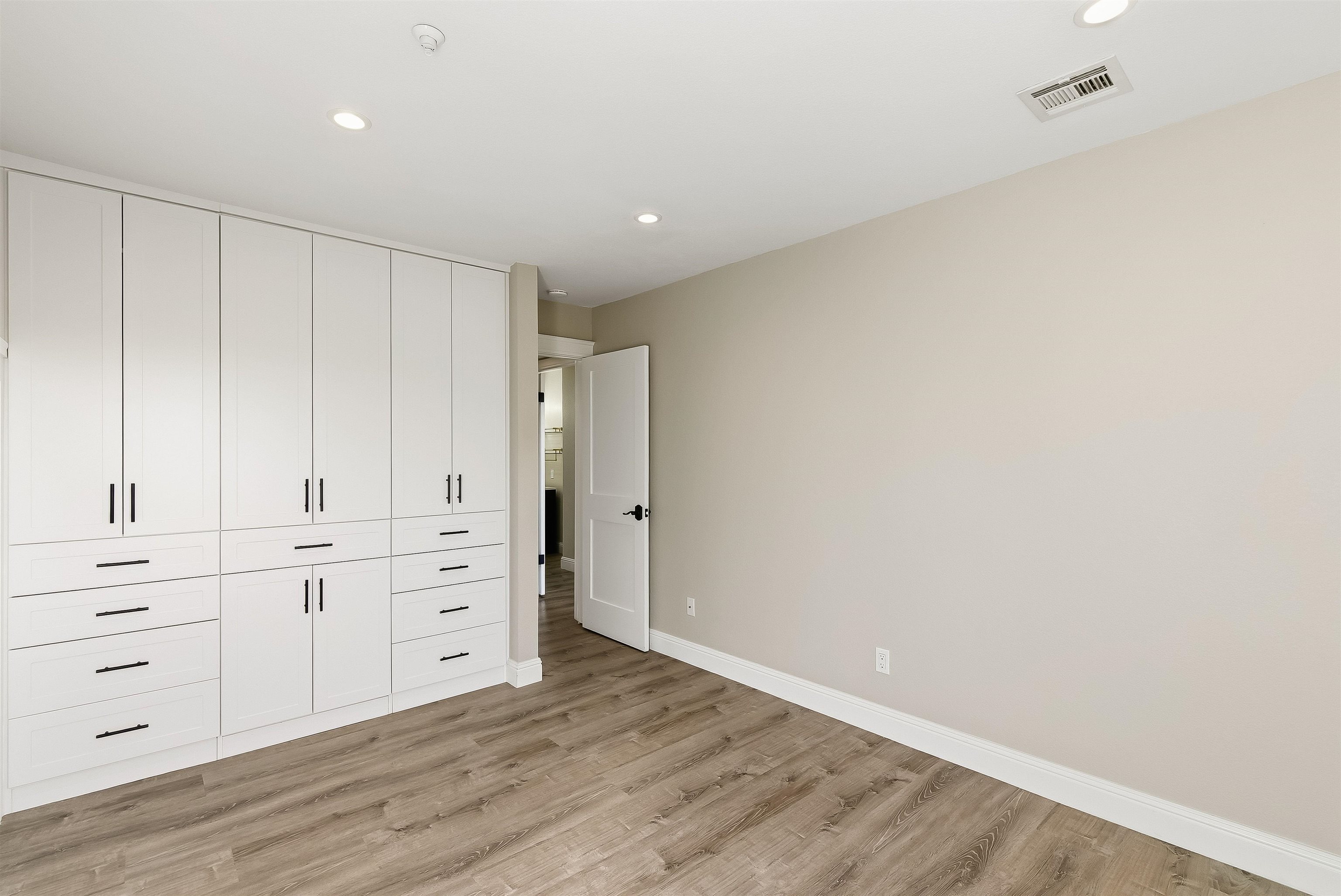 Photo #27: 41121378 Listing: Photo #27