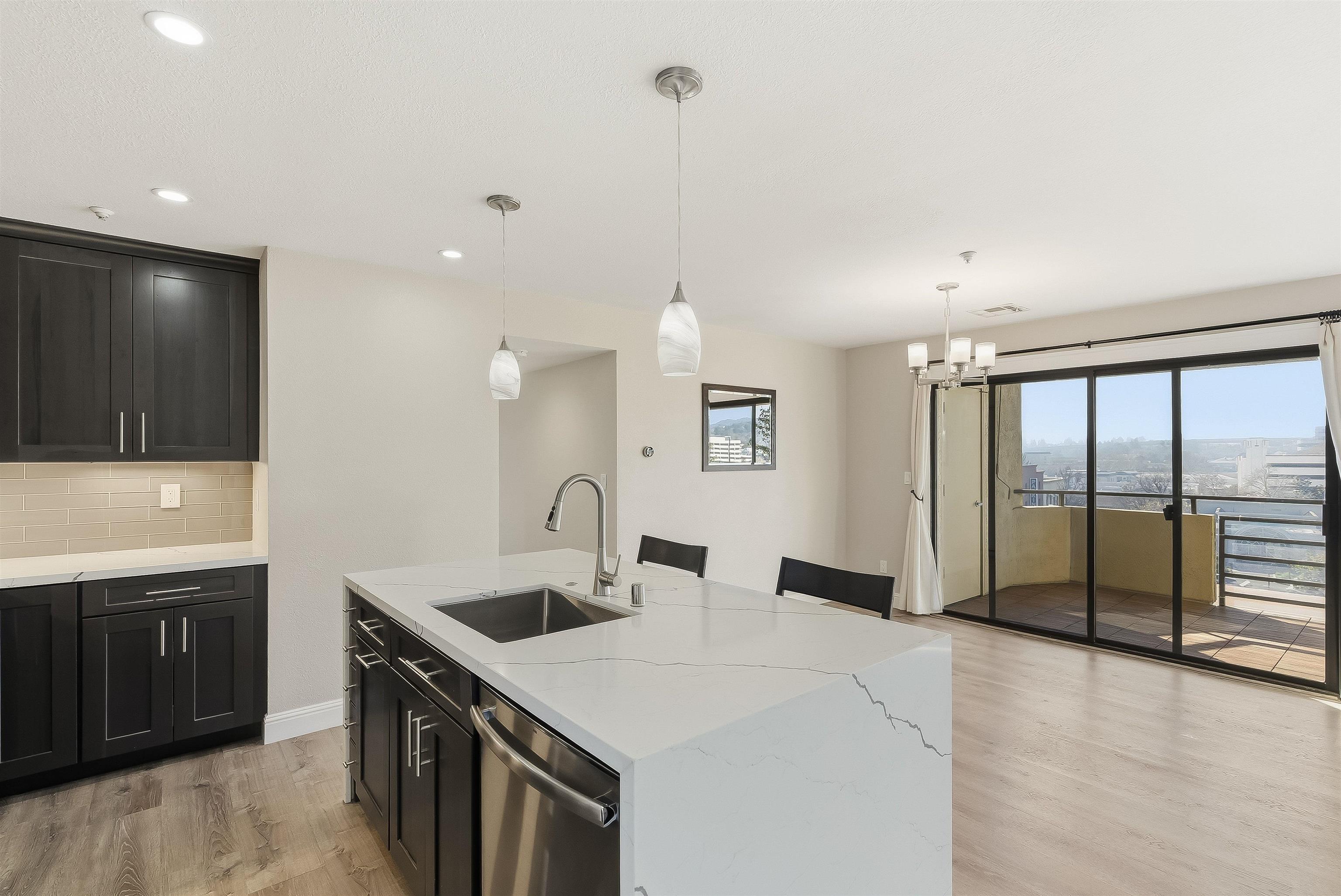 Photo #7: 41121378 Listing: Photo #7