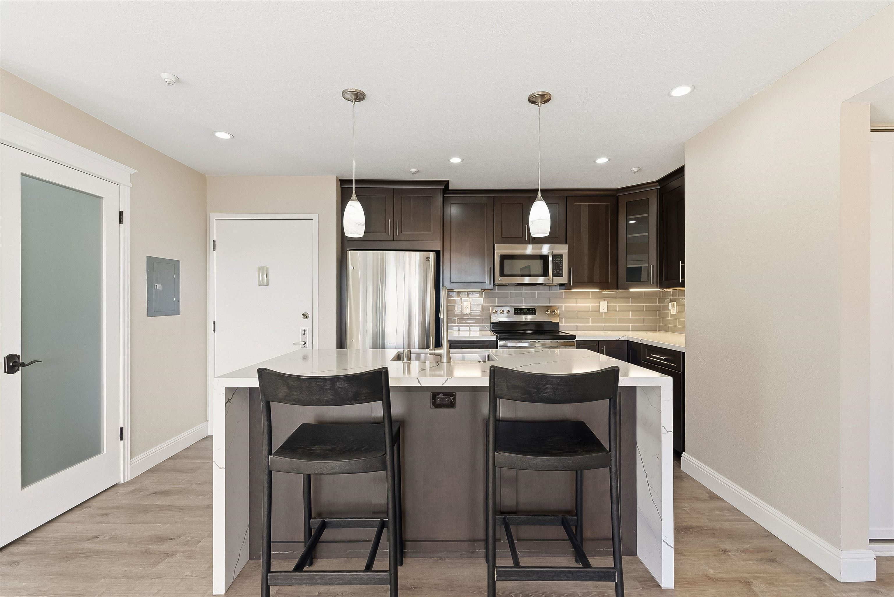 Photo #10: 41121378 Listing: Photo #10