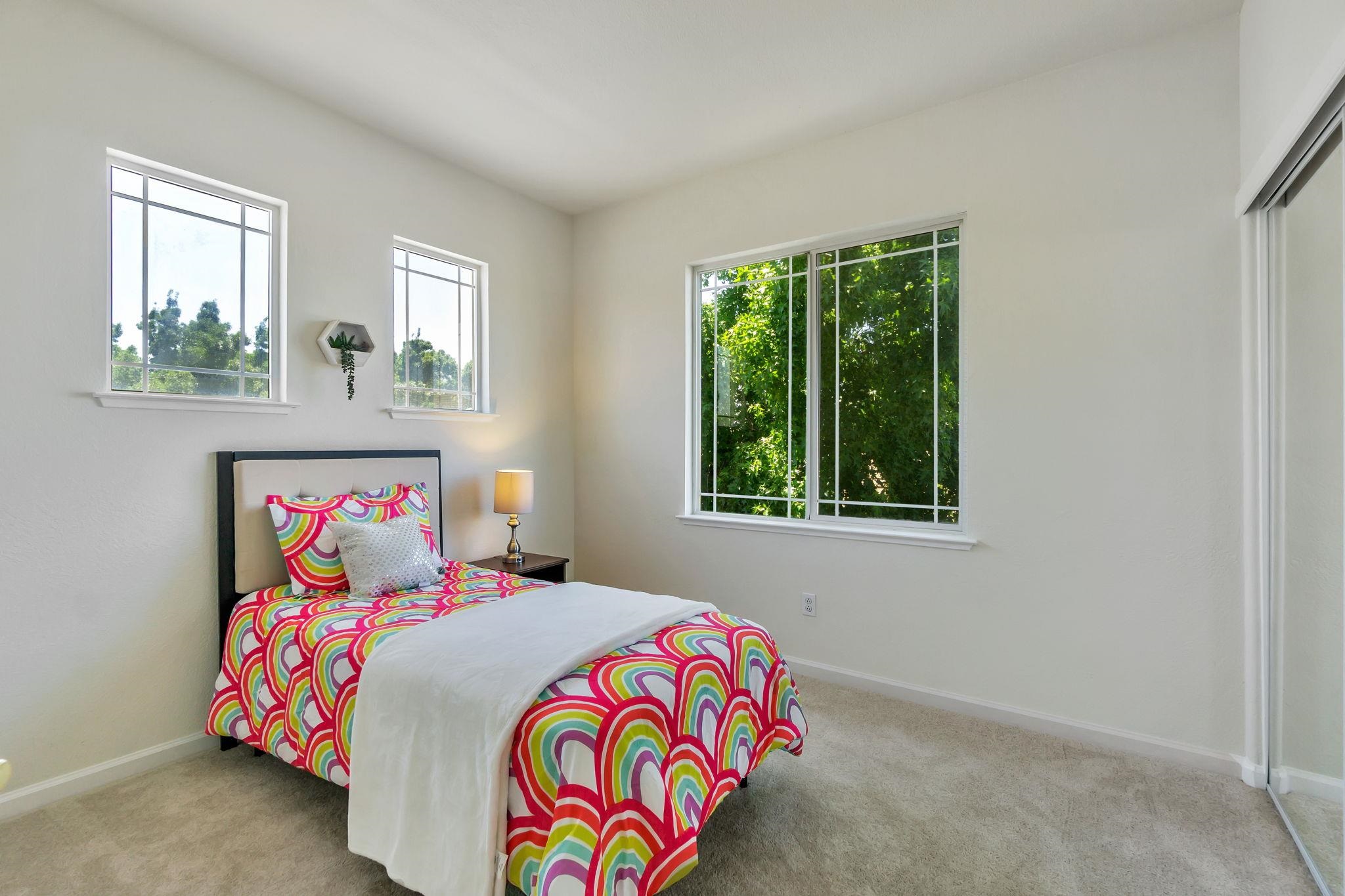 Detail Gallery Image 25 of 53 For 1065 Somersby Way, Brentwood,  CA 94513 - 5 Beds | 3 Baths