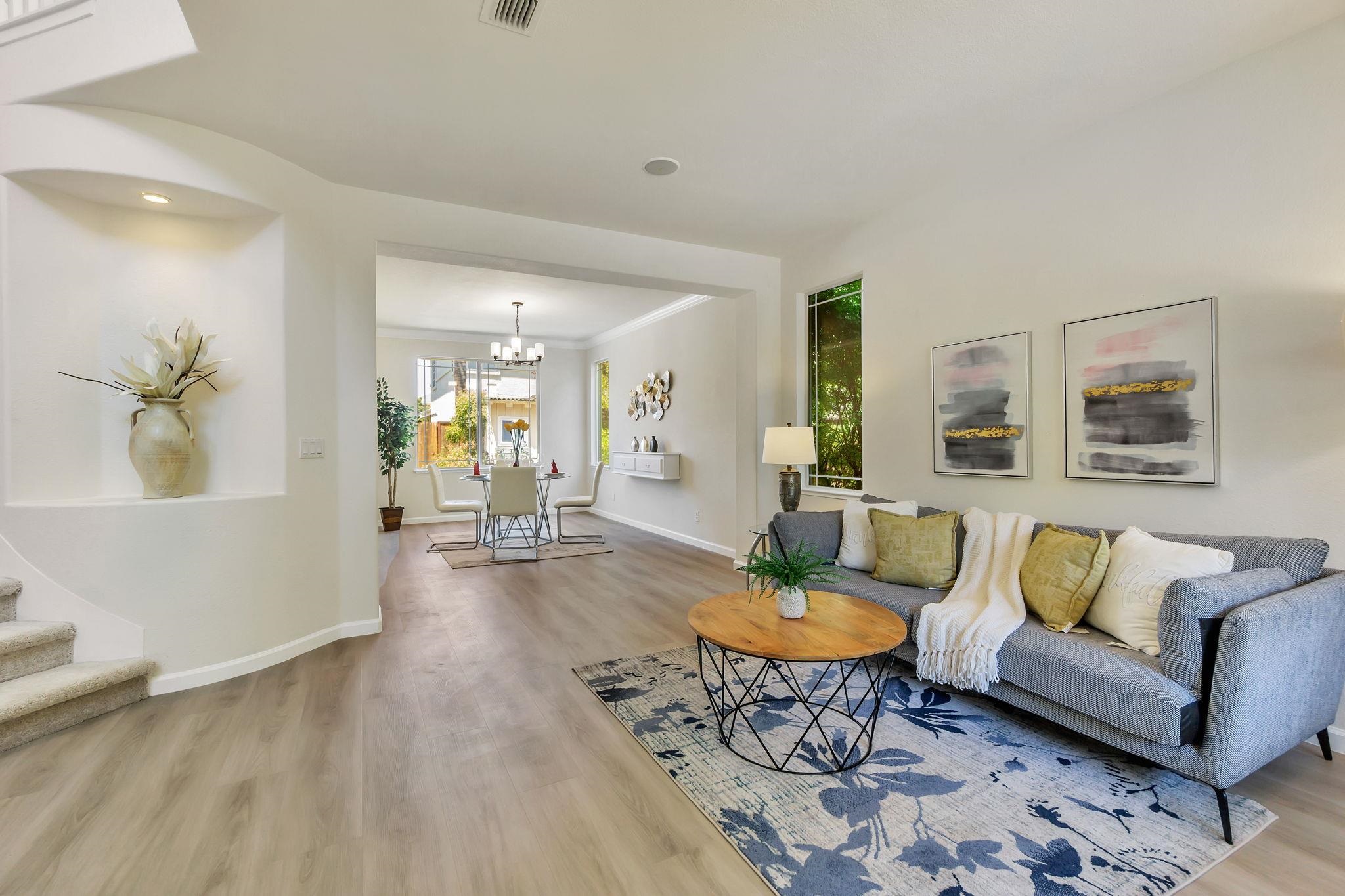 Detail Gallery Image 5 of 53 For 1065 Somersby Way, Brentwood,  CA 94513 - 5 Beds | 3 Baths