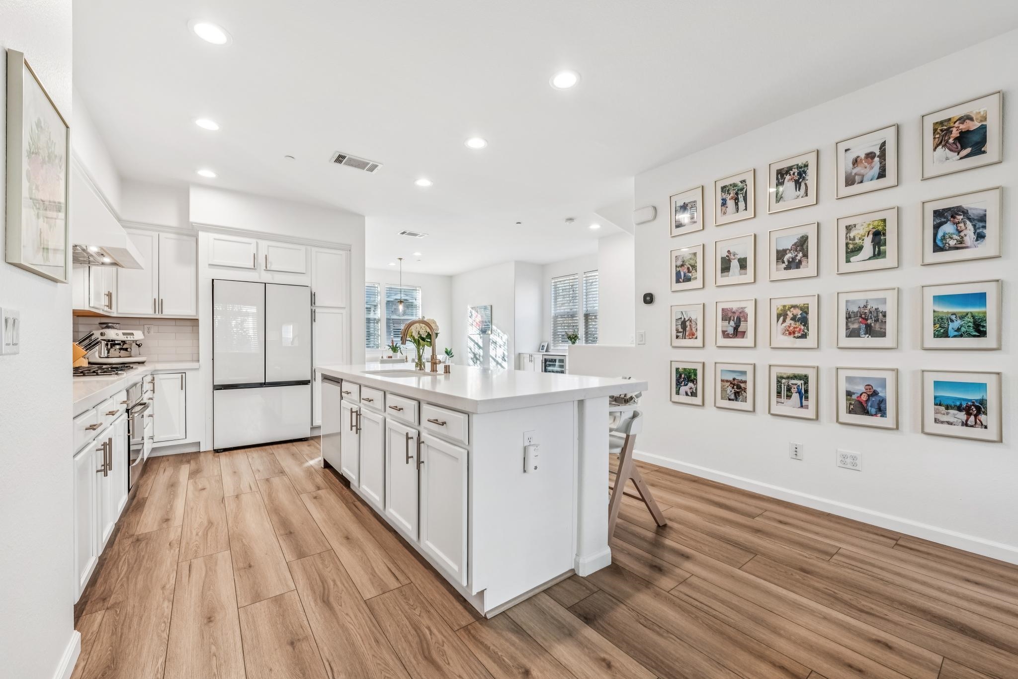 Detail Gallery Image 12 of 59 For 1901 Maritime Way, Richmond,  CA 94804 - 3 Beds | 3/1 Baths