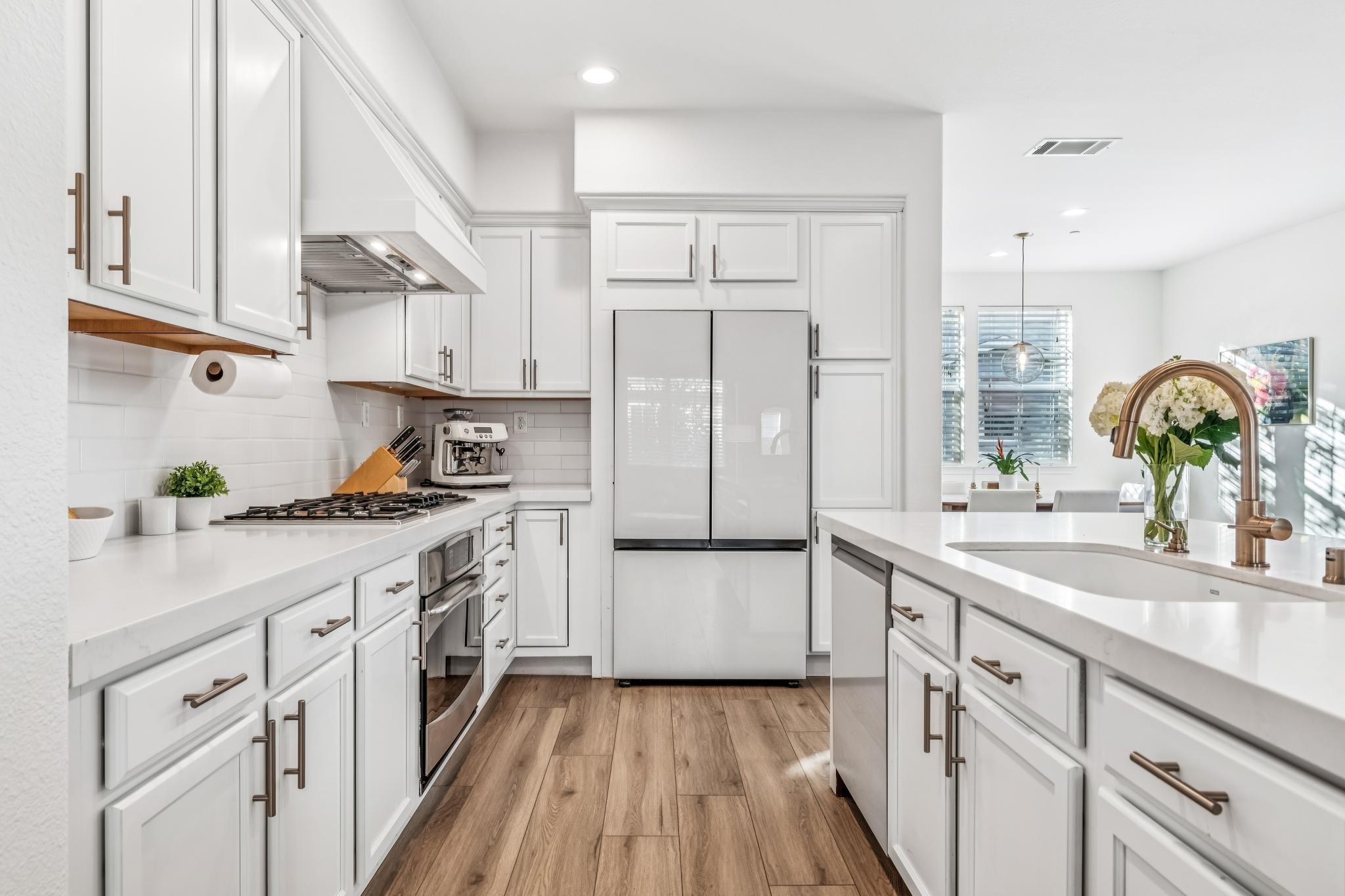 Detail Gallery Image 14 of 59 For 1901 Maritime Way, Richmond,  CA 94804 - 3 Beds | 3/1 Baths