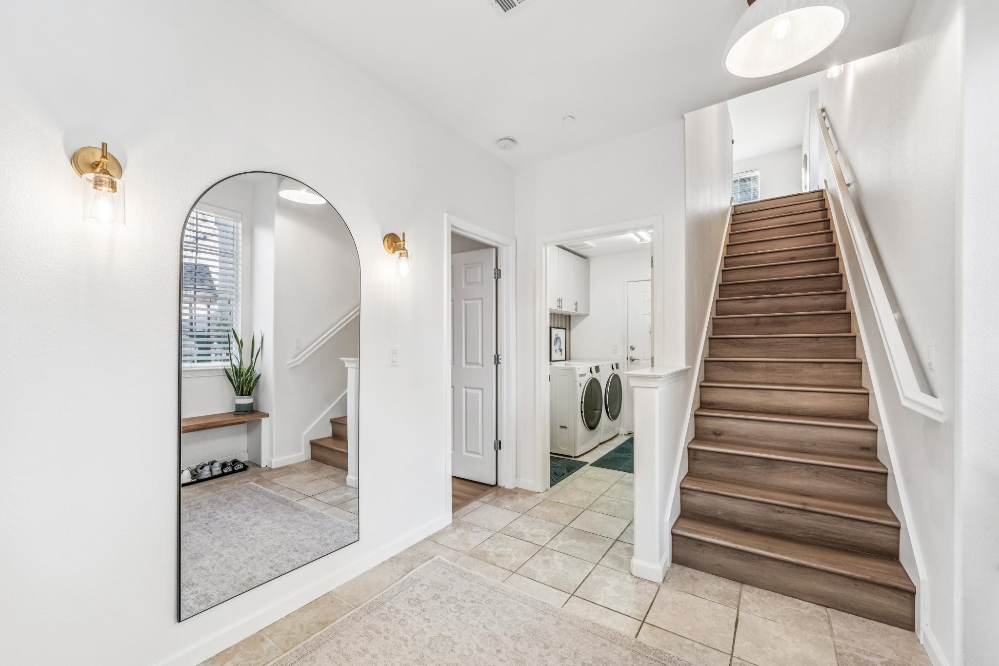 Detail Gallery Image 5 of 59 For 1901 Maritime Way, Richmond,  CA 94804 - 3 Beds | 3/1 Baths