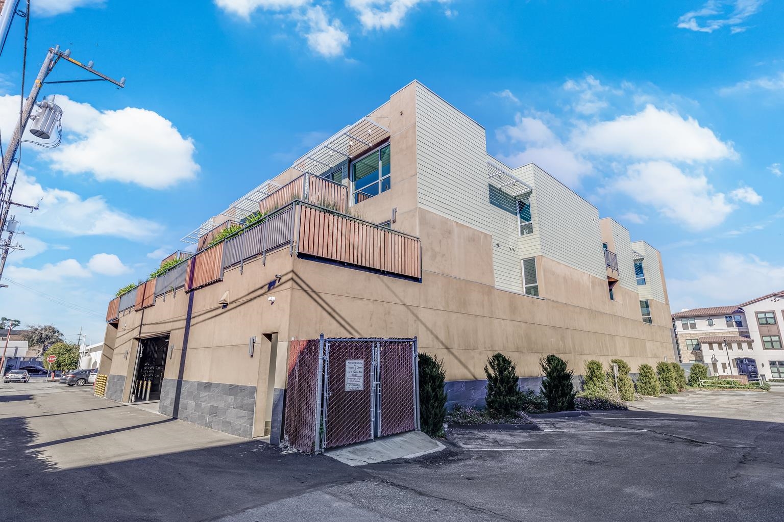 Detail Gallery Image 18 of 26 For 520 El Camino Real #201,  San Carlos,  CA 94070 - 2 Beds | 2 Baths