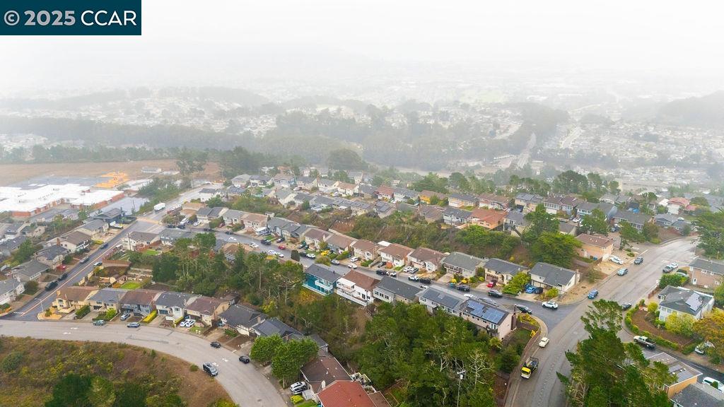 Detail Gallery Image 9 of 49 For 225 Merced Dr, San Bruno,  CA 94066 - – Beds | – Baths