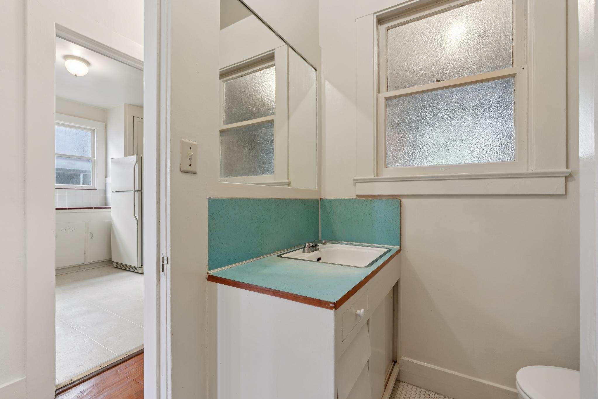 Detail Gallery Image 18 of 40 For 830 Walker Ave, Oakland,  CA 94610 - – Beds | – Baths