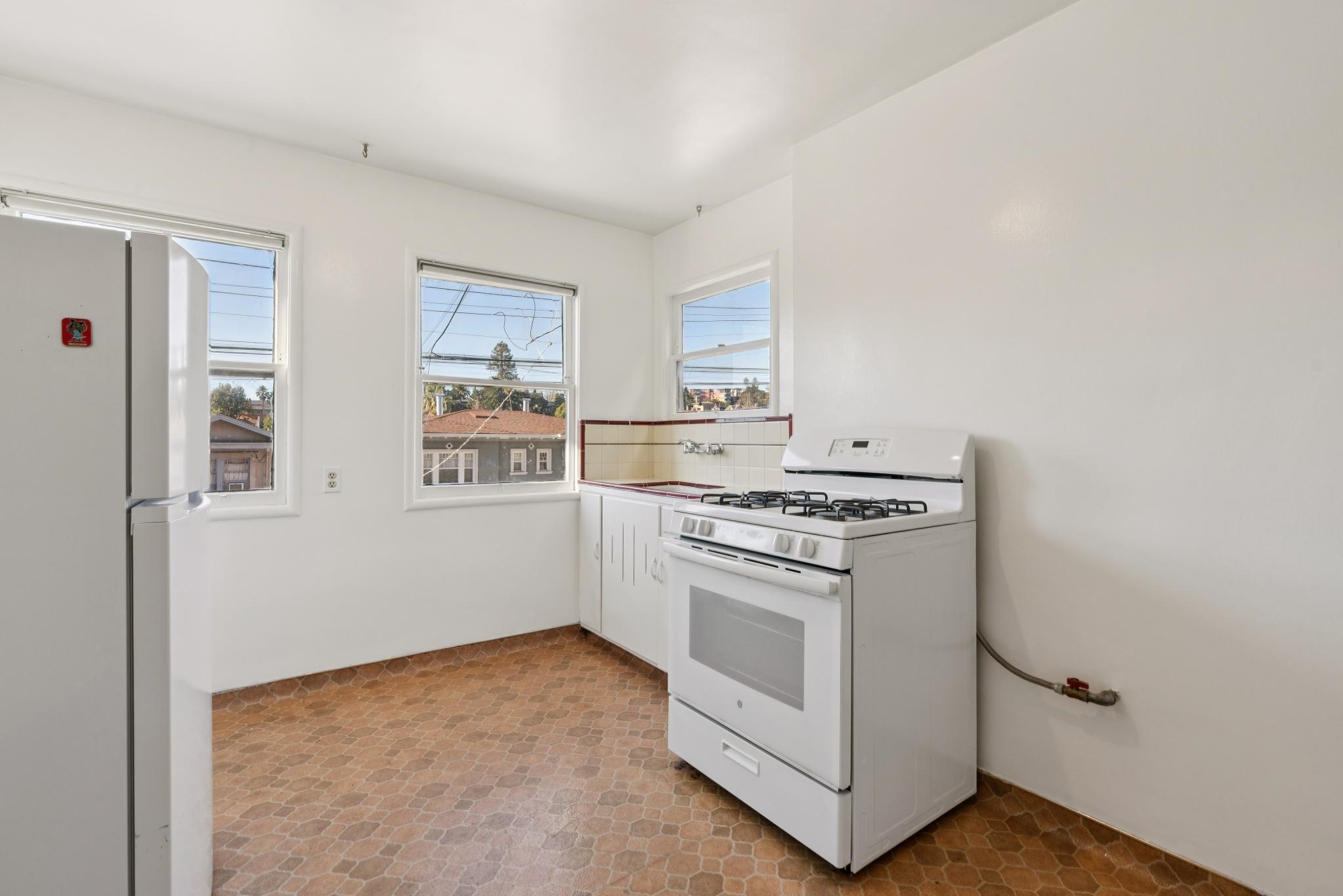 Detail Gallery Image 32 of 40 For 830 Walker Ave, Oakland,  CA 94610 - – Beds | – Baths