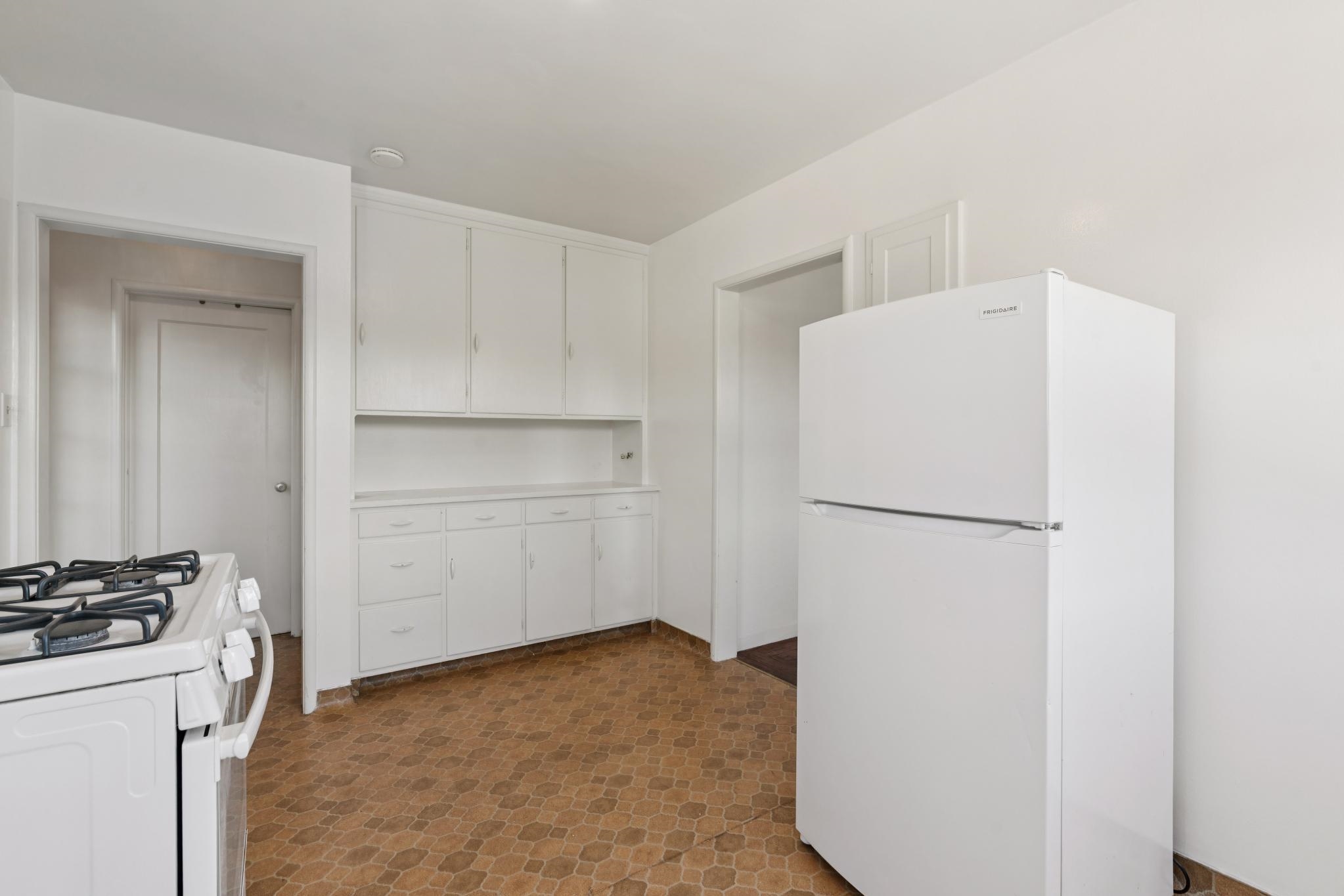 Detail Gallery Image 34 of 40 For 830 Walker Ave, Oakland,  CA 94610 - – Beds | – Baths