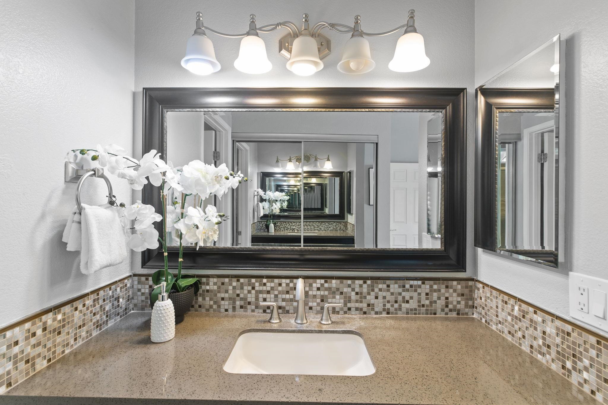 Detail Gallery Image 20 of 43 For 3833 Burton Cmn, Fremont,  CA 94536 - 3 Beds | 2/1 Baths