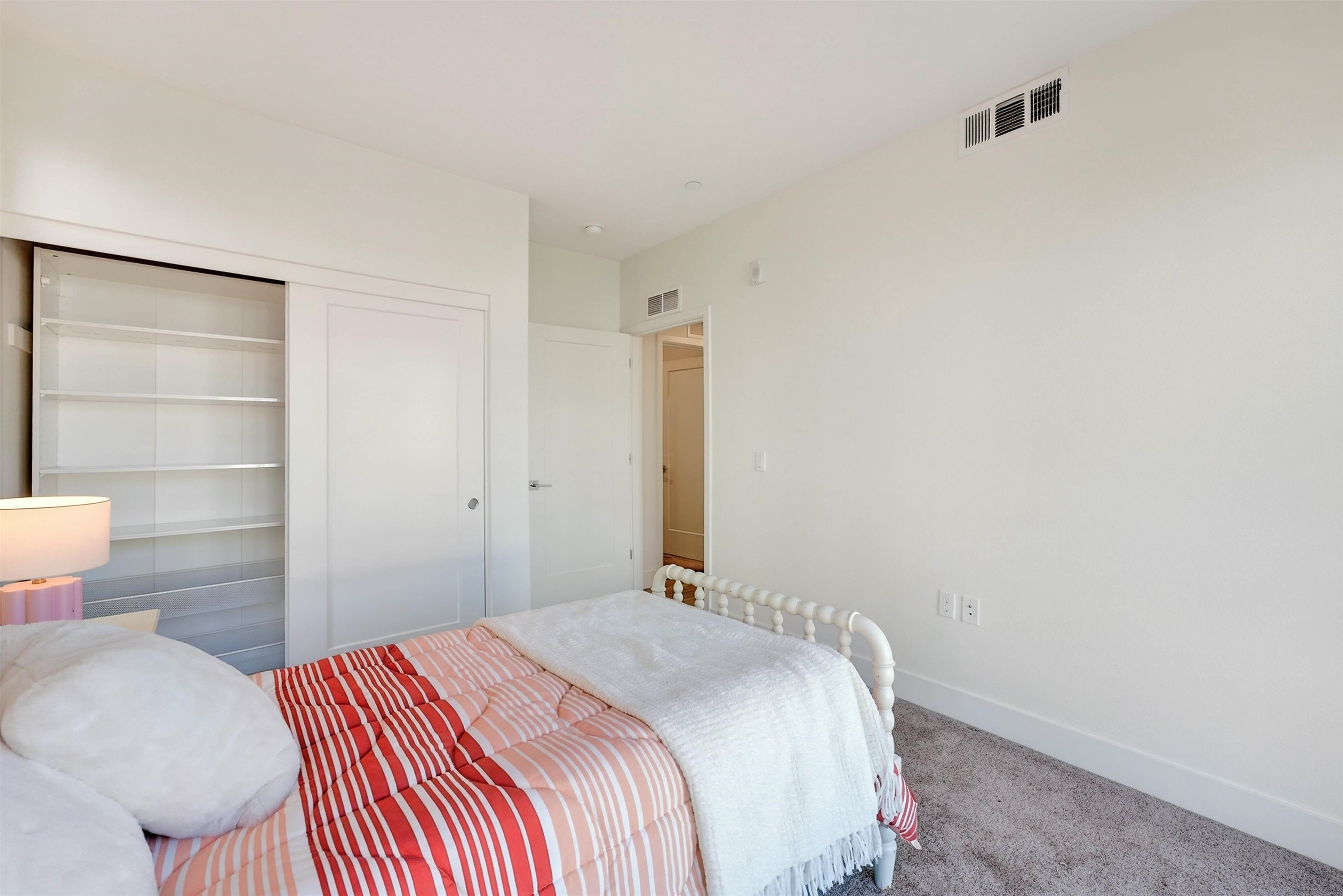 Detail Gallery Image 13 of 50 For 430 Montague Expy #20,  Milpitas,  CA 95035 - 3 Beds | 2/1 Baths