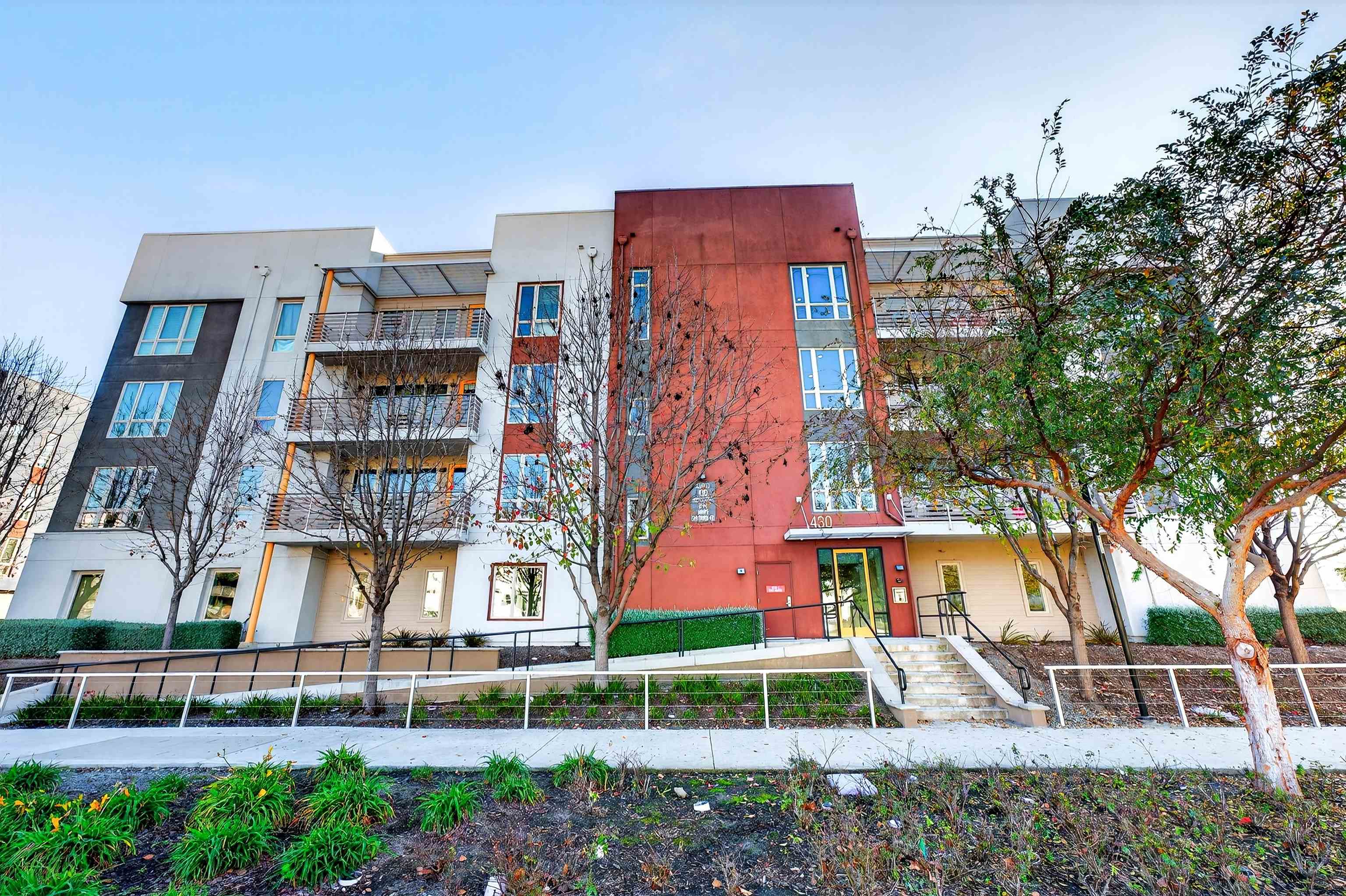 Detail Gallery Image 40 of 50 For 430 Montague Expy #20,  Milpitas,  CA 95035 - 3 Beds | 2/1 Baths