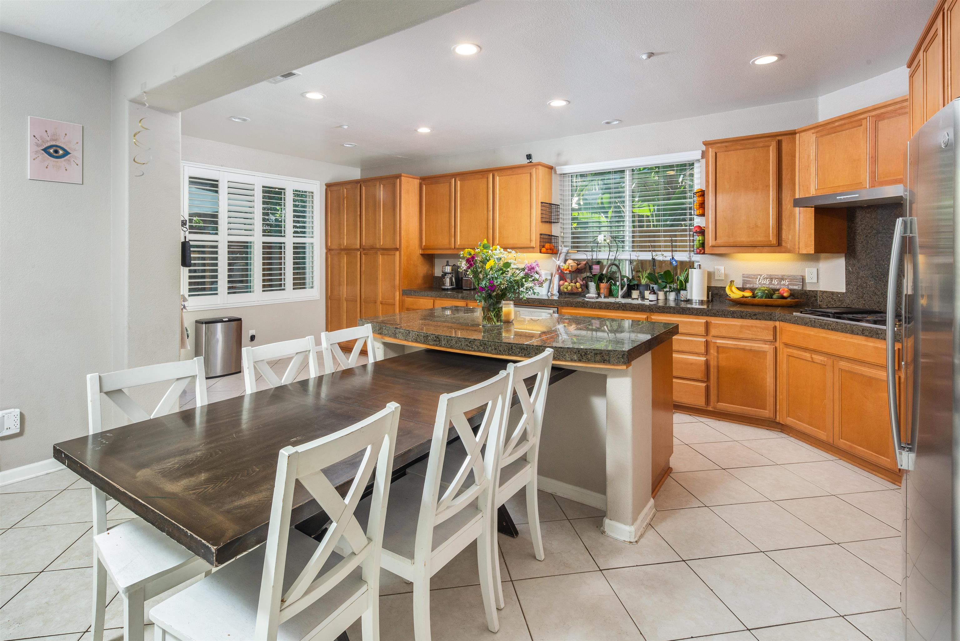 Detail Gallery Image 9 of 41 For 1382 Clay Ct, Brentwood,  CA 94513 - 5 Beds | 4/1 Baths