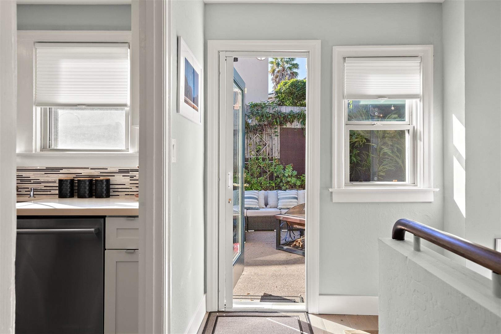 Detail Gallery Image 16 of 59 For 371 Ocean View Ave, Kensington,  CA 94707 - 4 Beds | 2 Baths