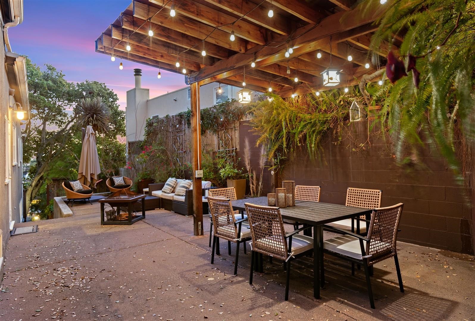 Detail Gallery Image 17 of 59 For 371 Ocean View Ave, Kensington,  CA 94707 - 4 Beds | 2 Baths