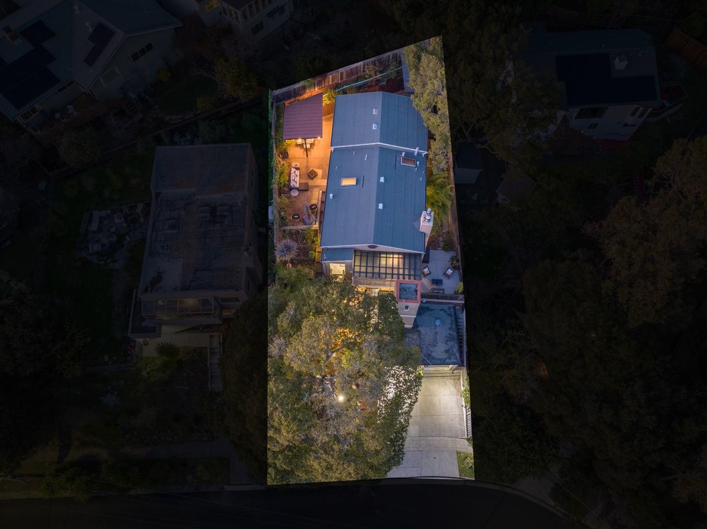 Detail Gallery Image 3 of 59 For 371 Ocean View Ave, Kensington,  CA 94707 - 4 Beds | 2 Baths