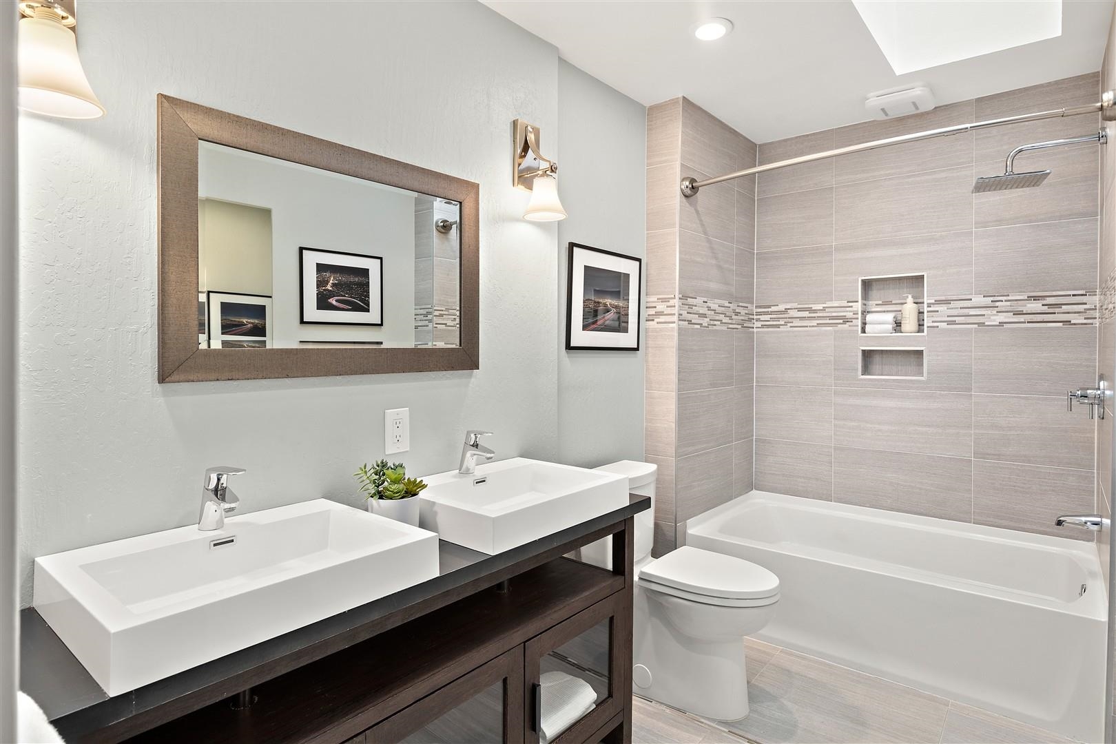 Detail Gallery Image 22 of 59 For 371 Ocean View Ave, Kensington,  CA 94707 - 4 Beds | 2 Baths