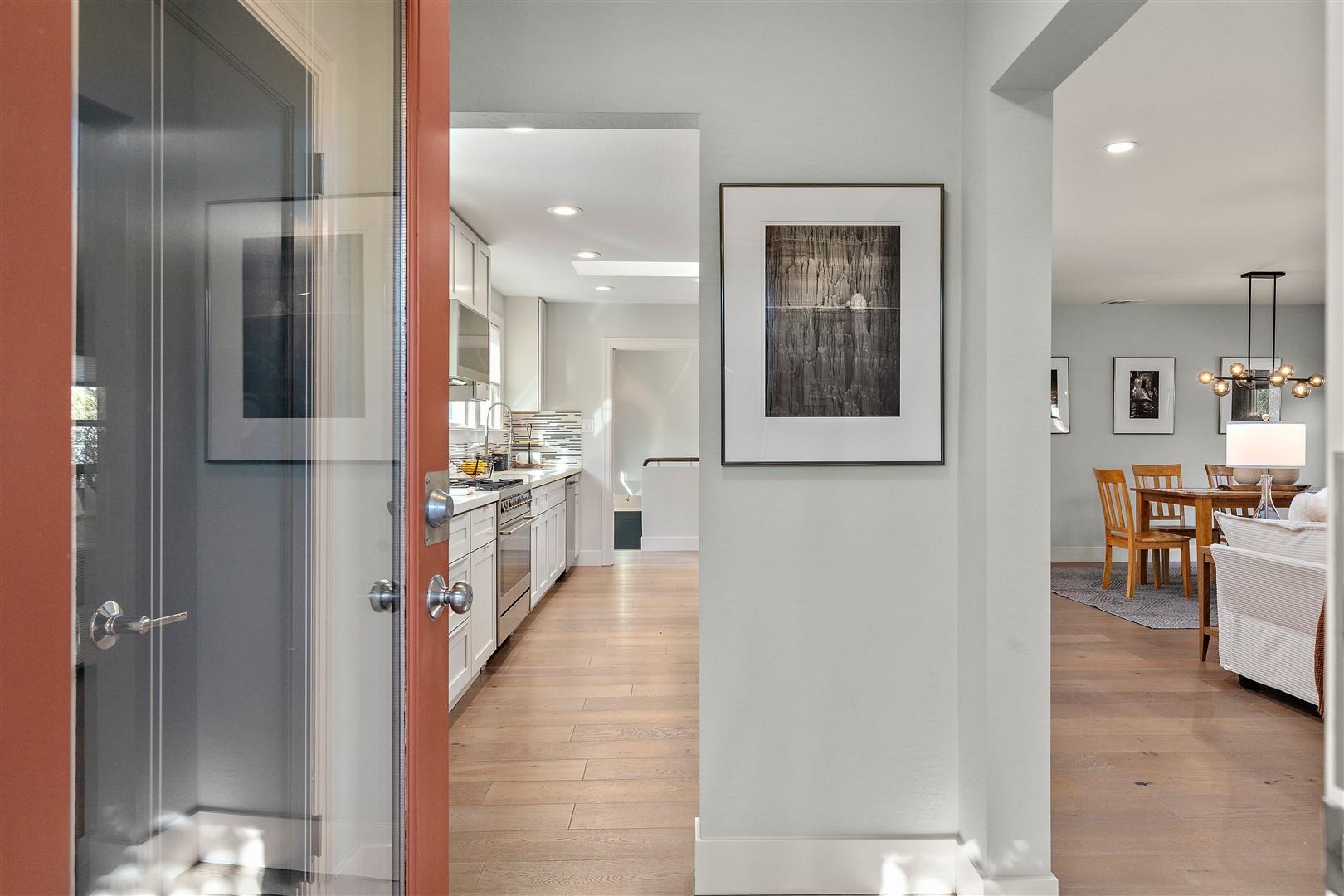 Detail Gallery Image 5 of 59 For 371 Ocean View Ave, Kensington,  CA 94707 - 4 Beds | 2 Baths