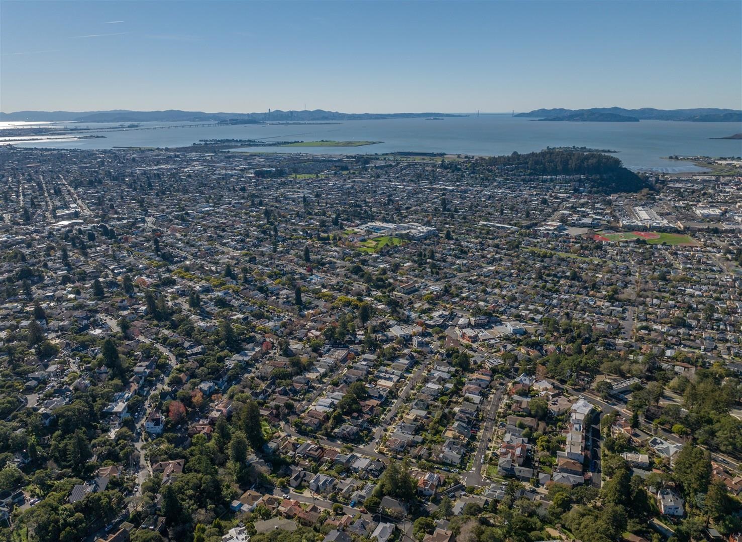 Detail Gallery Image 59 of 59 For 371 Ocean View Ave, Kensington,  CA 94707 - 4 Beds | 2 Baths