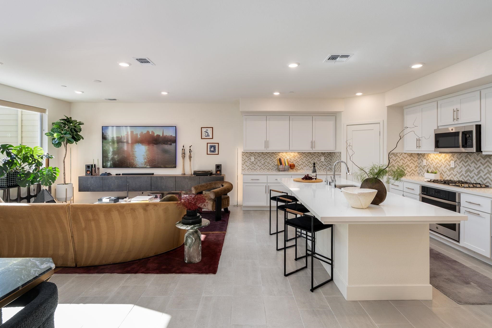 Detail Gallery Image 3 of 44 For 5532 Stout St, Dublin,  CA 94568 - 3 Beds | 3 Baths